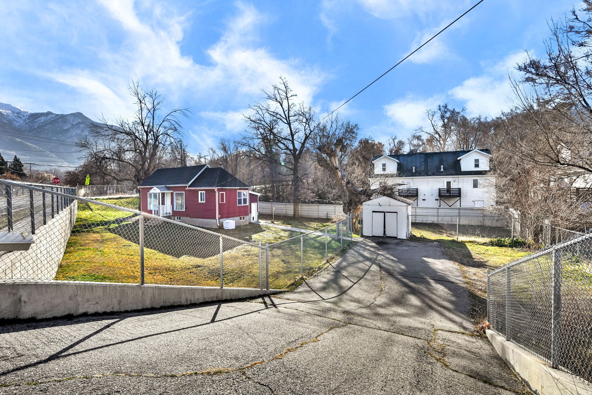 main property photo 26