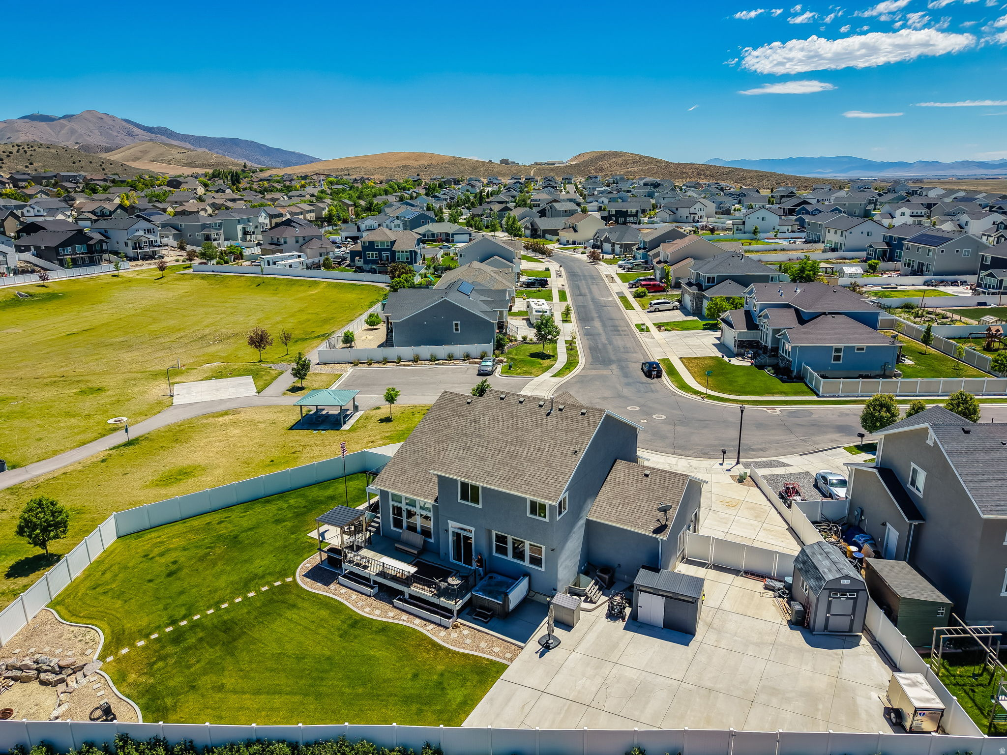 main property photo 46