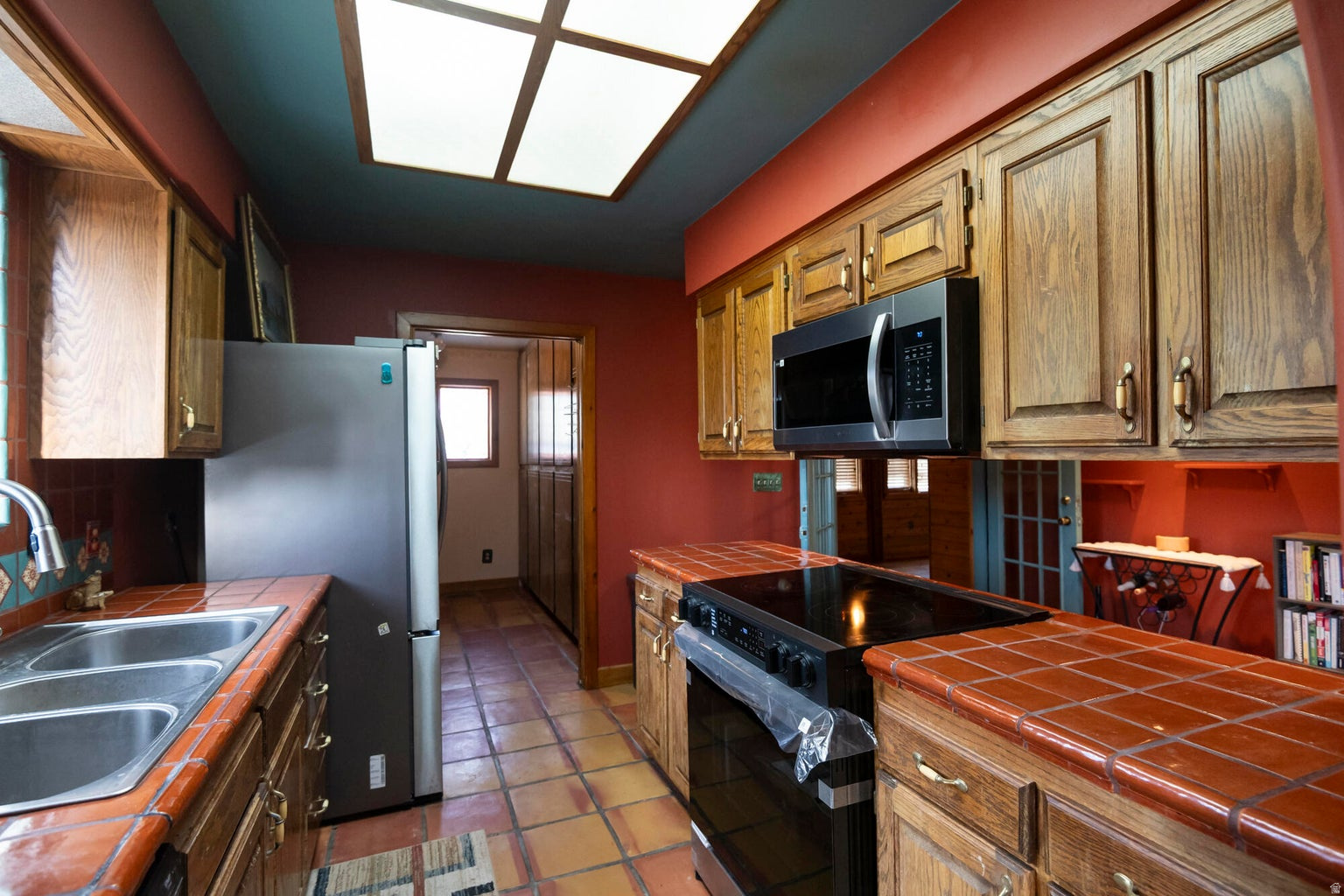 main property photo 39