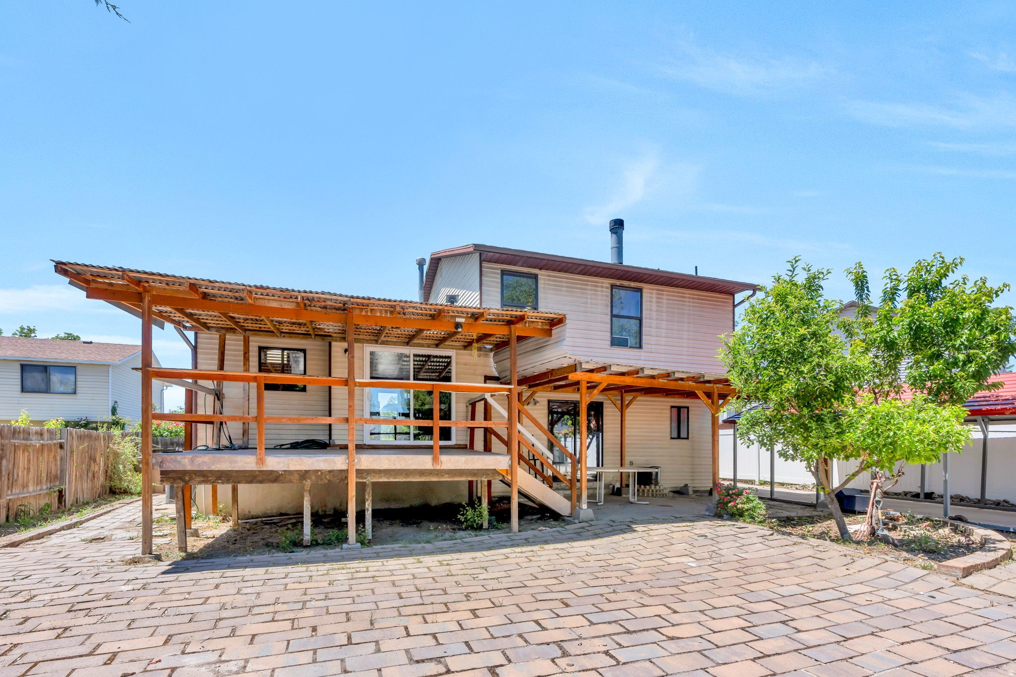 main property photo 22