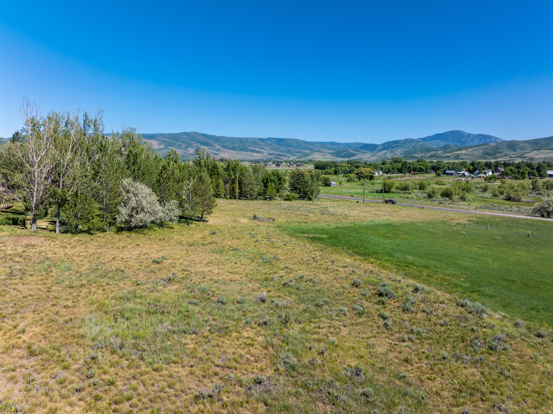 main property photo 11