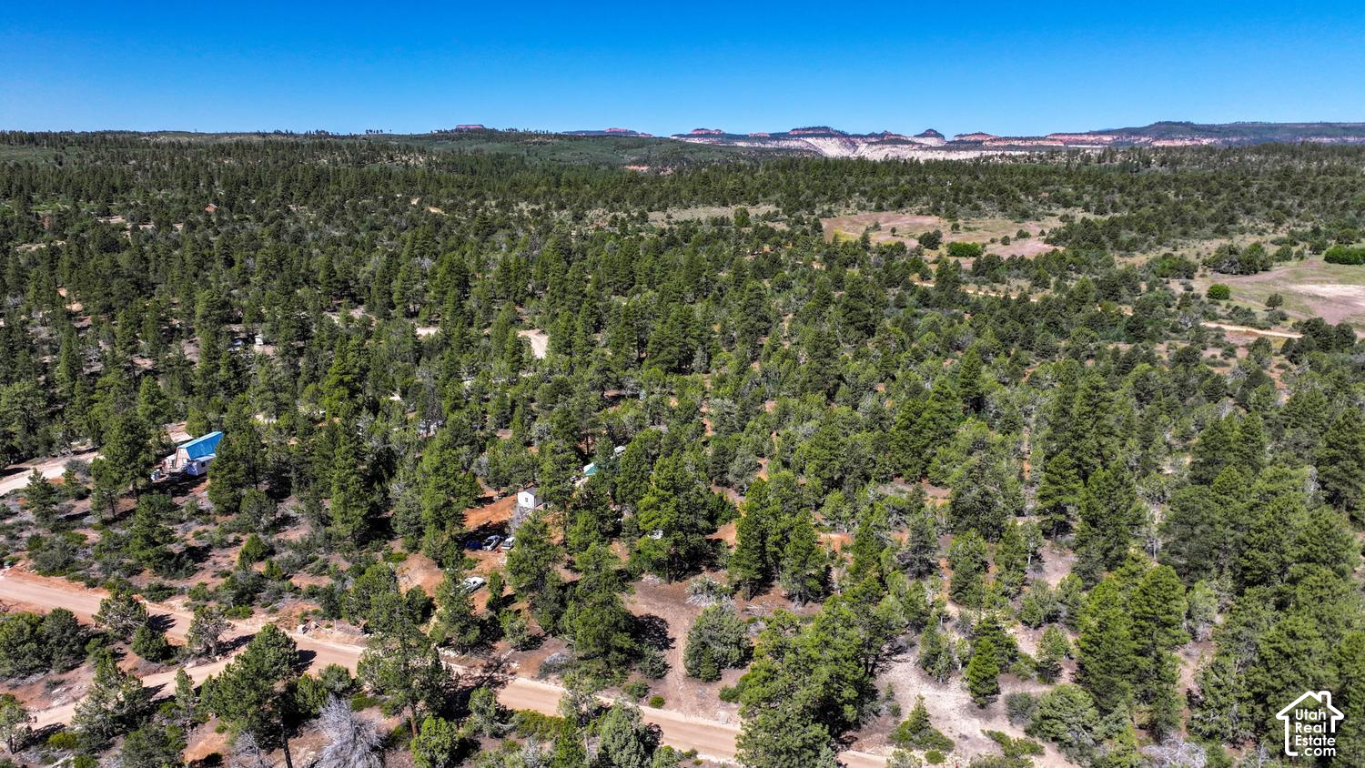 main property photo 10