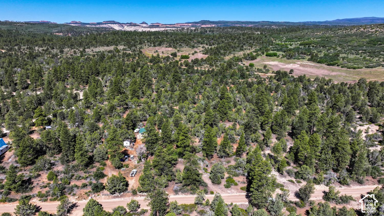 main property photo 9