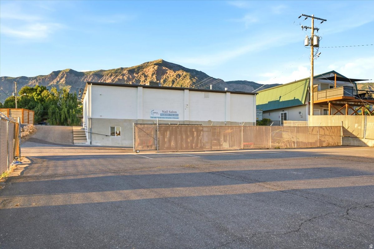 main property photo 19