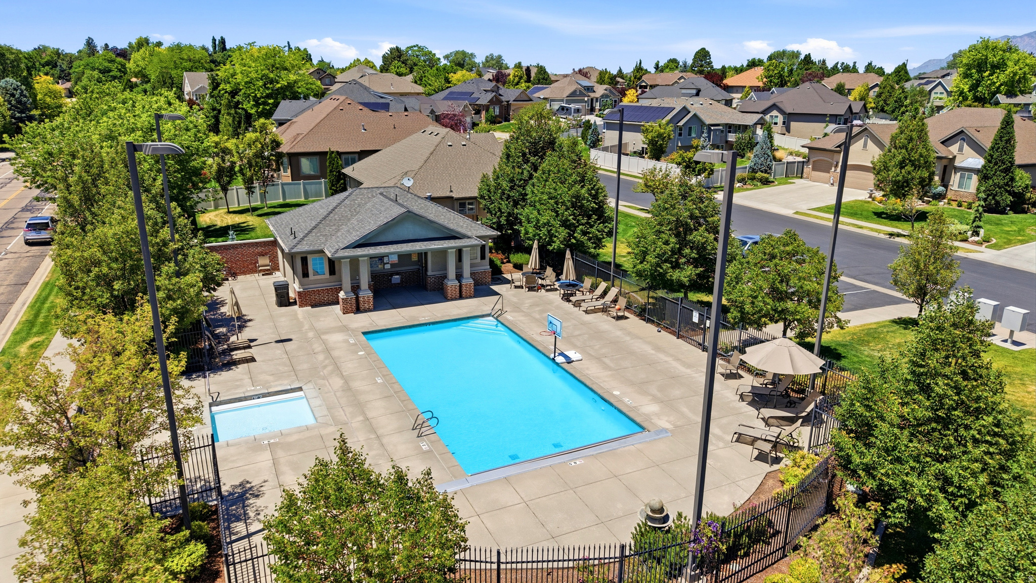 main property photo 70