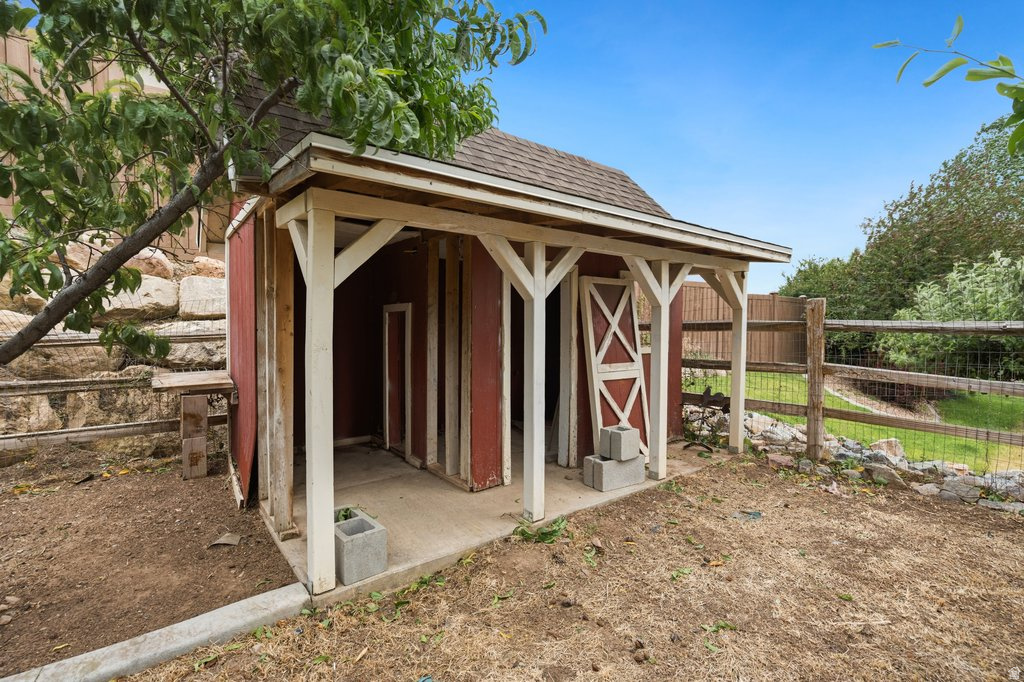 main property photo 101