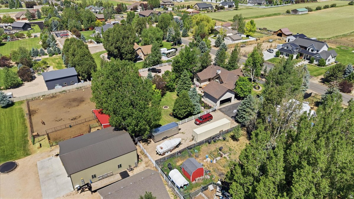 main property photo 79