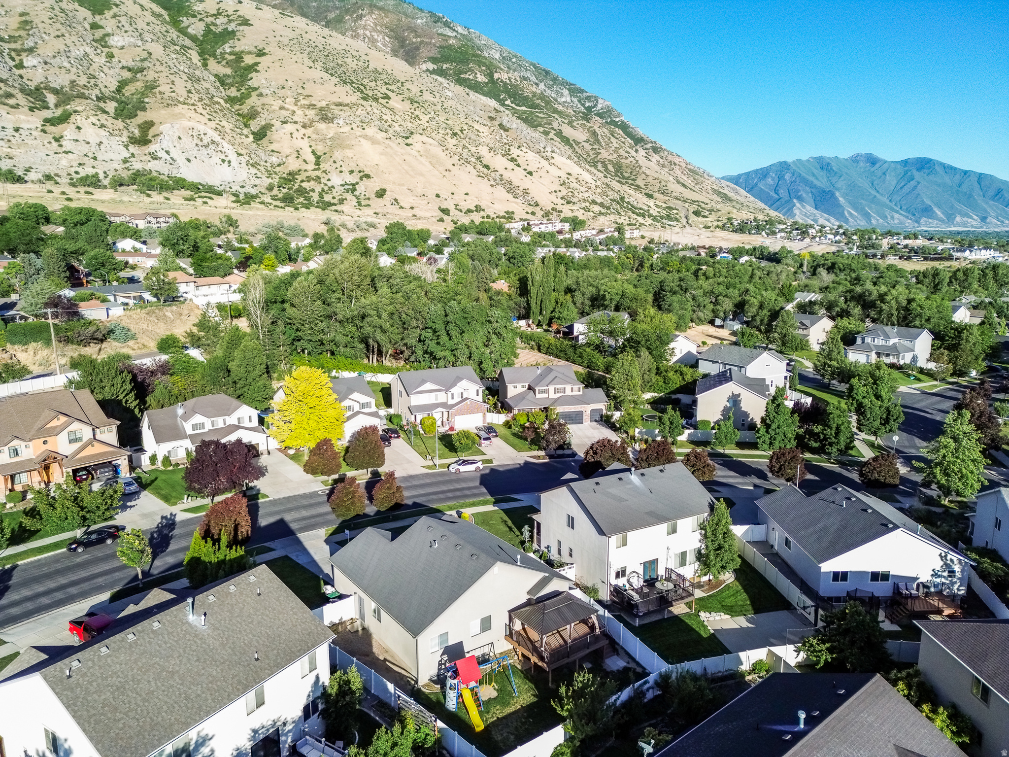 main property photo 51