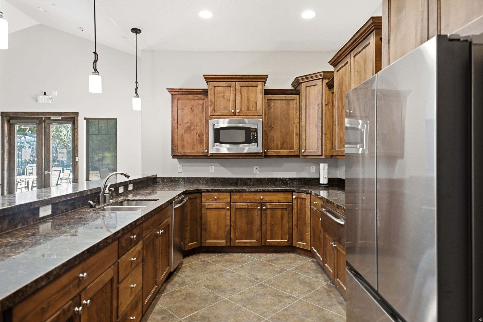 main property photo 50