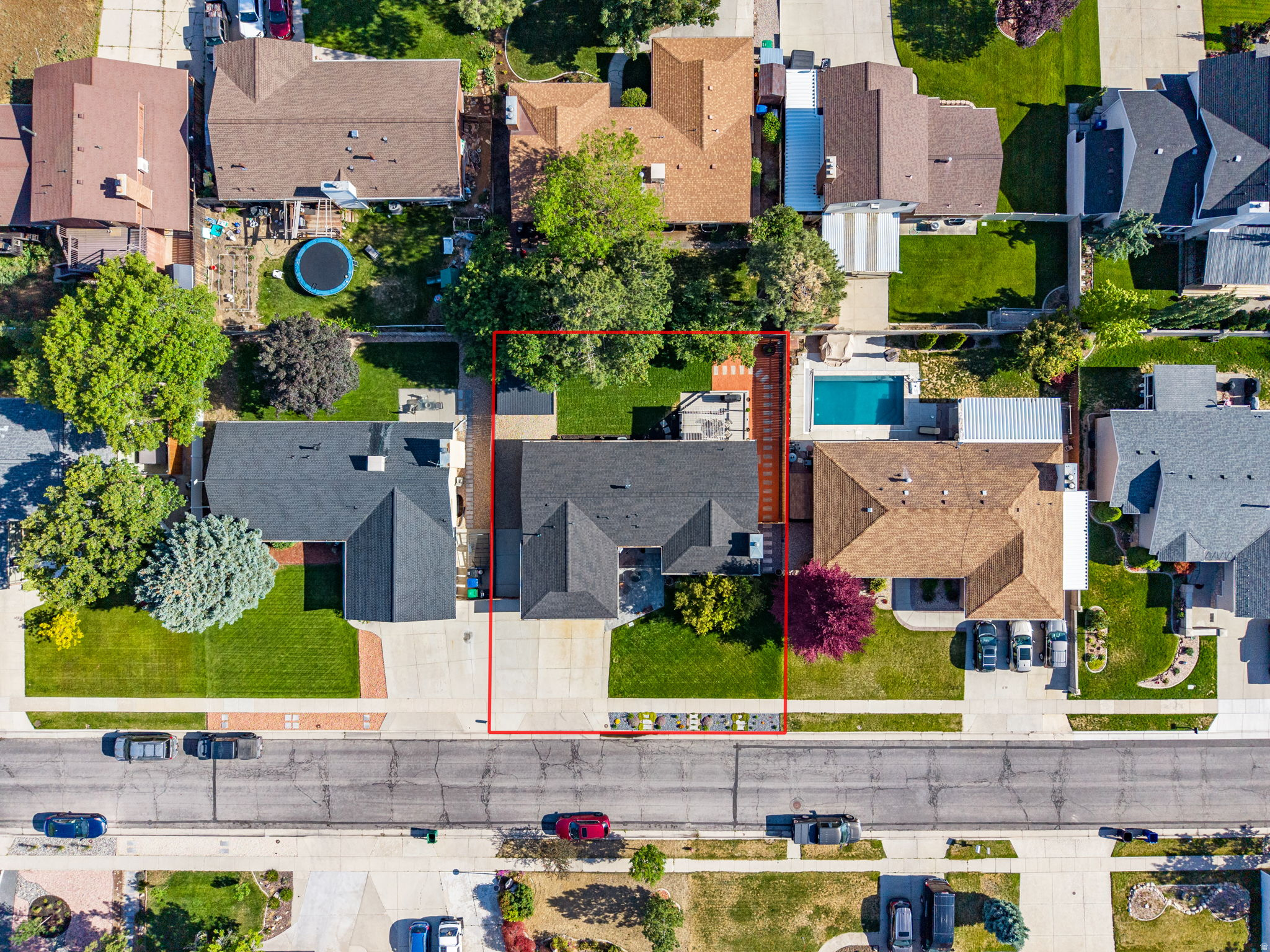 main property photo 3