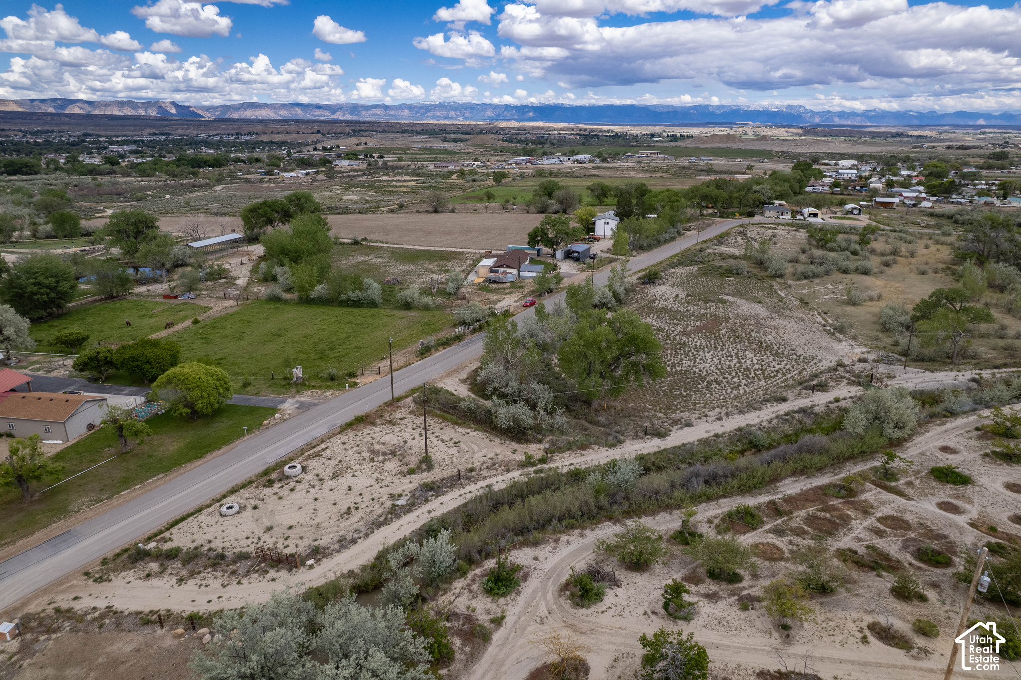 main property photo 12