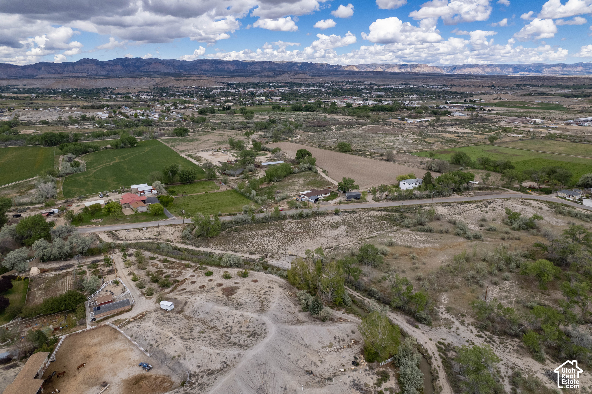 main property photo 18