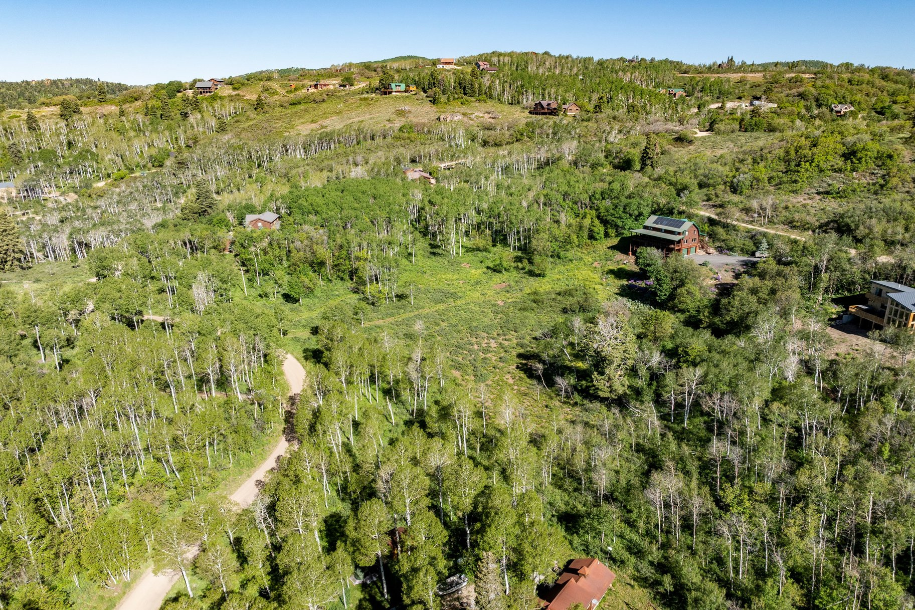 main property photo 15