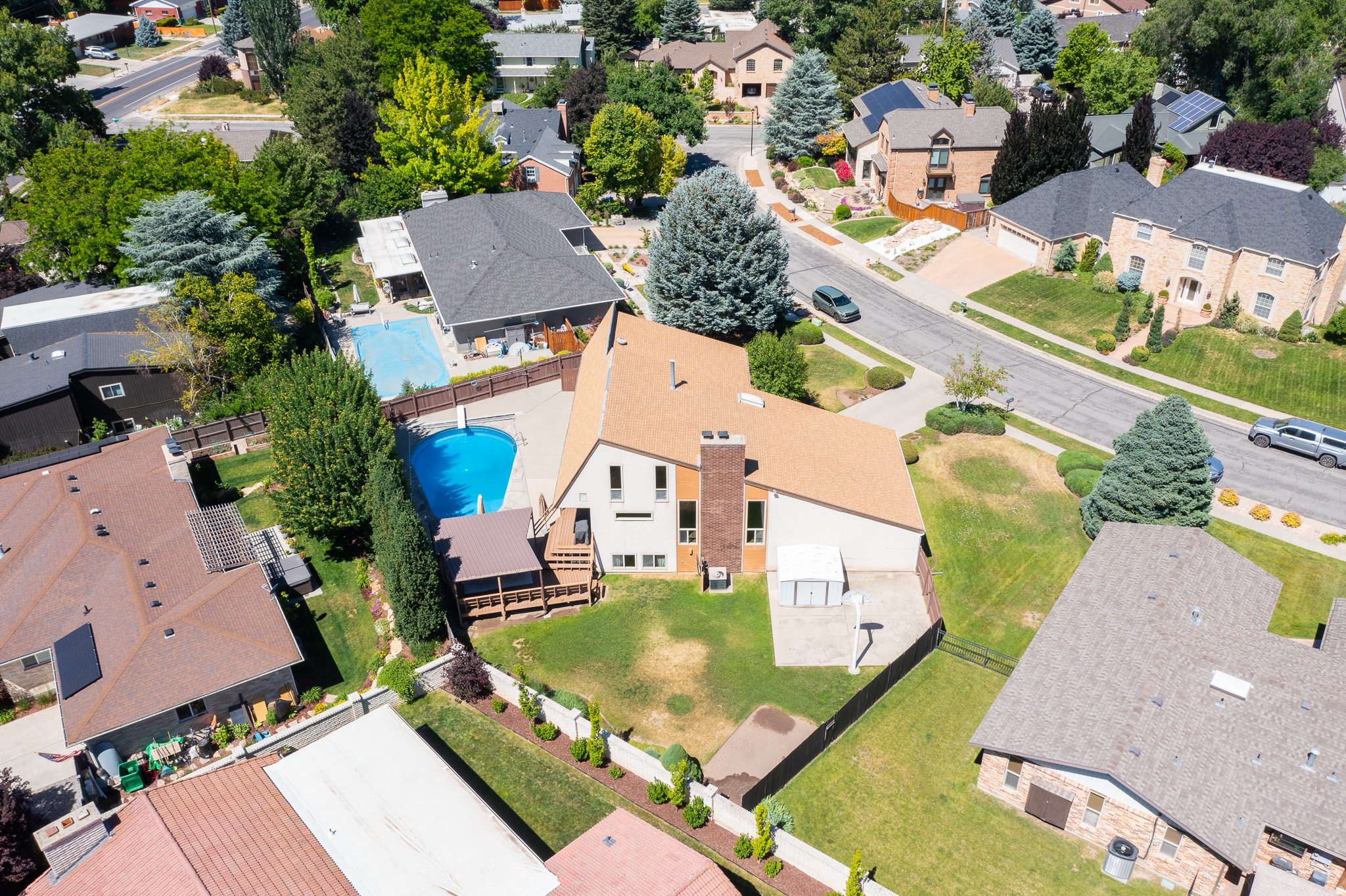 main property photo 38