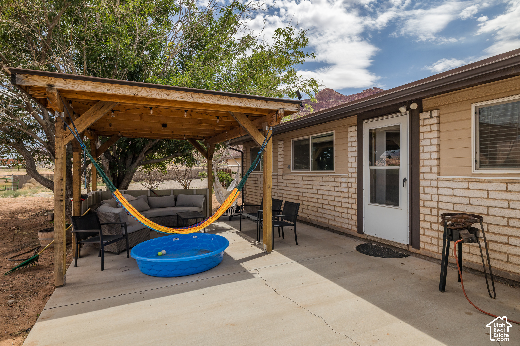 main property photo 78