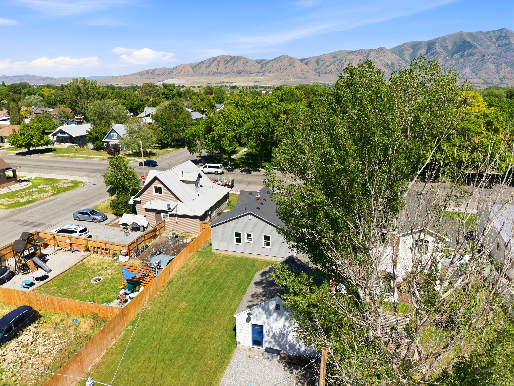 main property photo 46