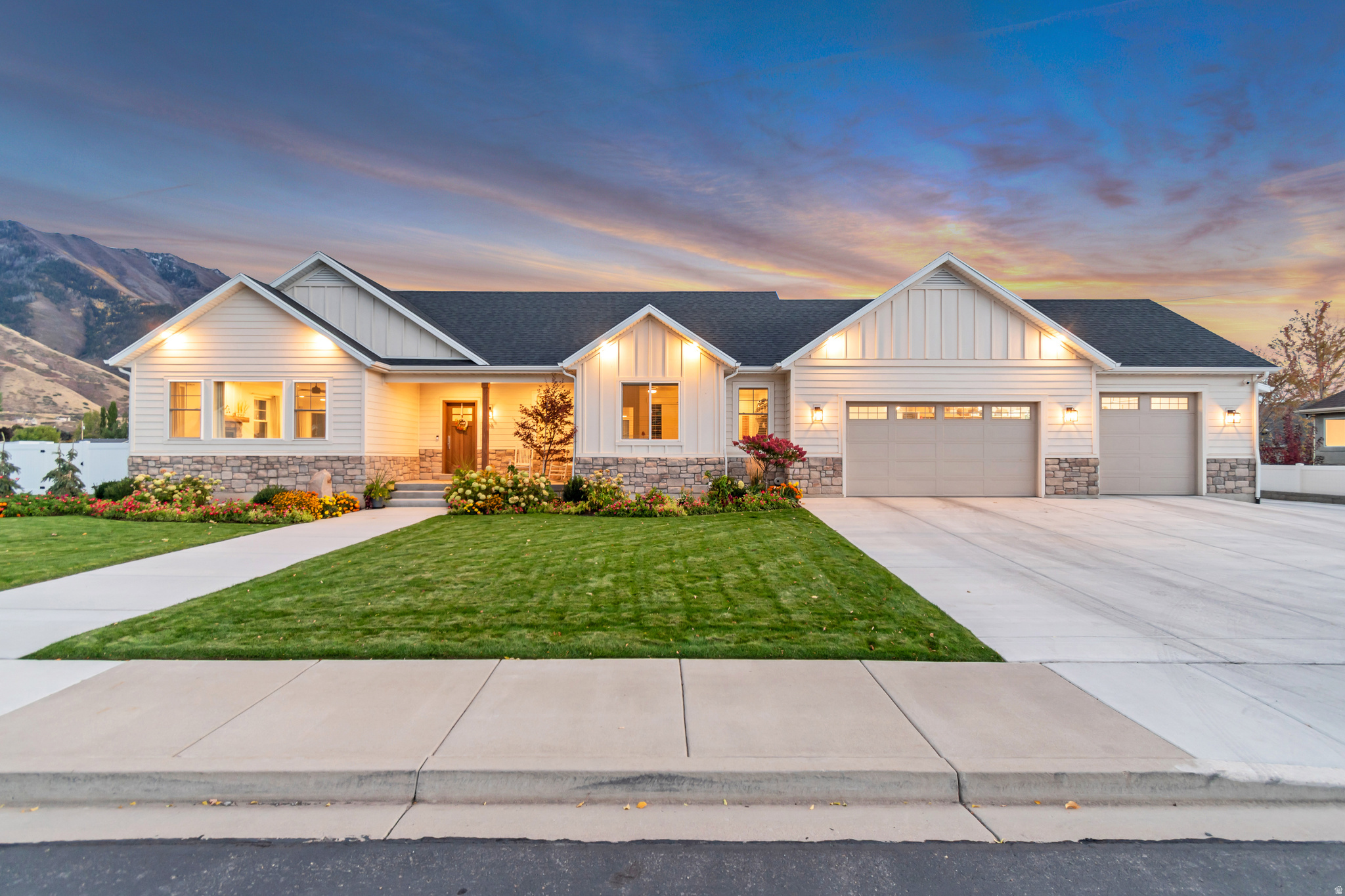 main property photo 60