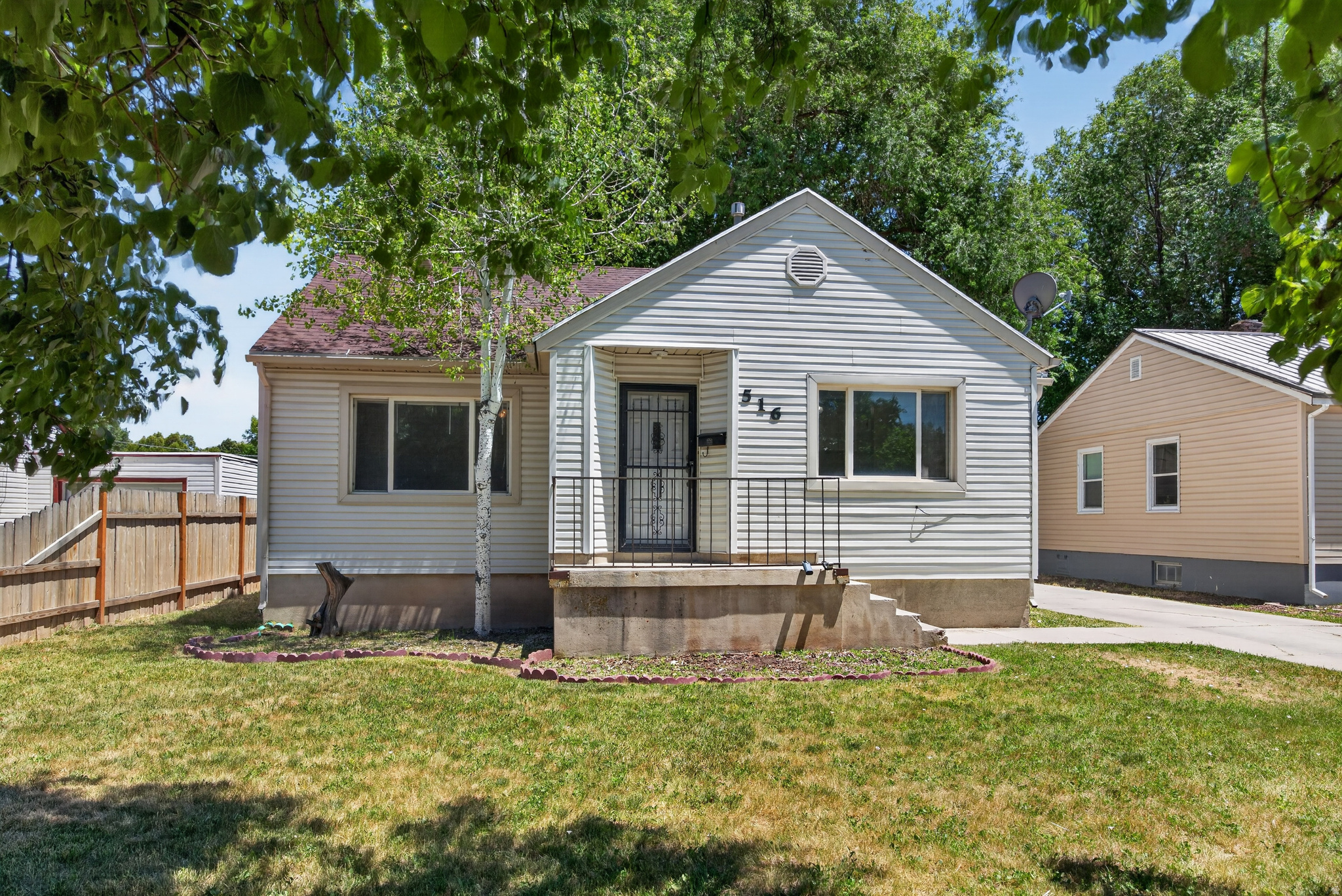 main property photo 19