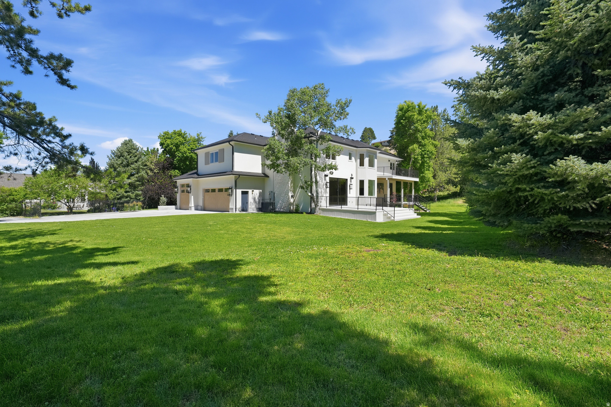 main property photo 66