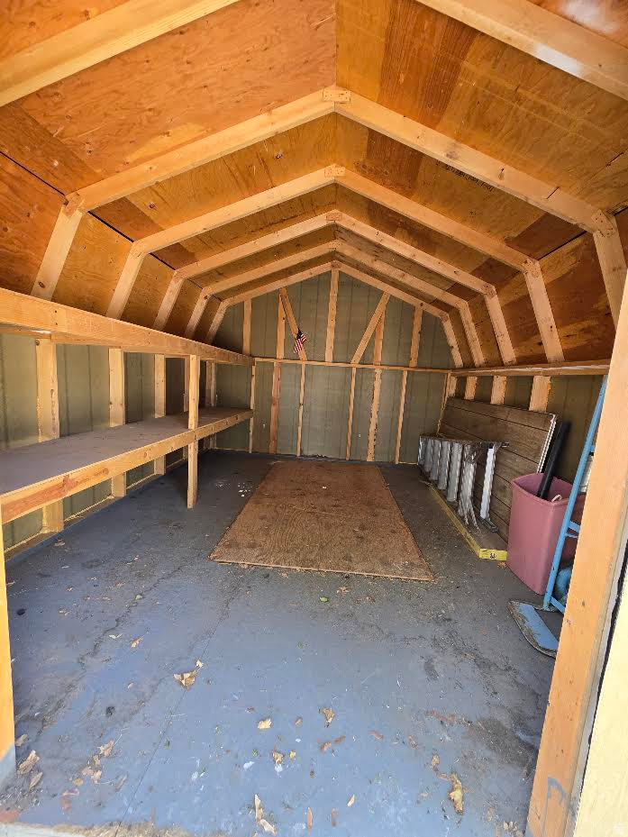 main property photo 14