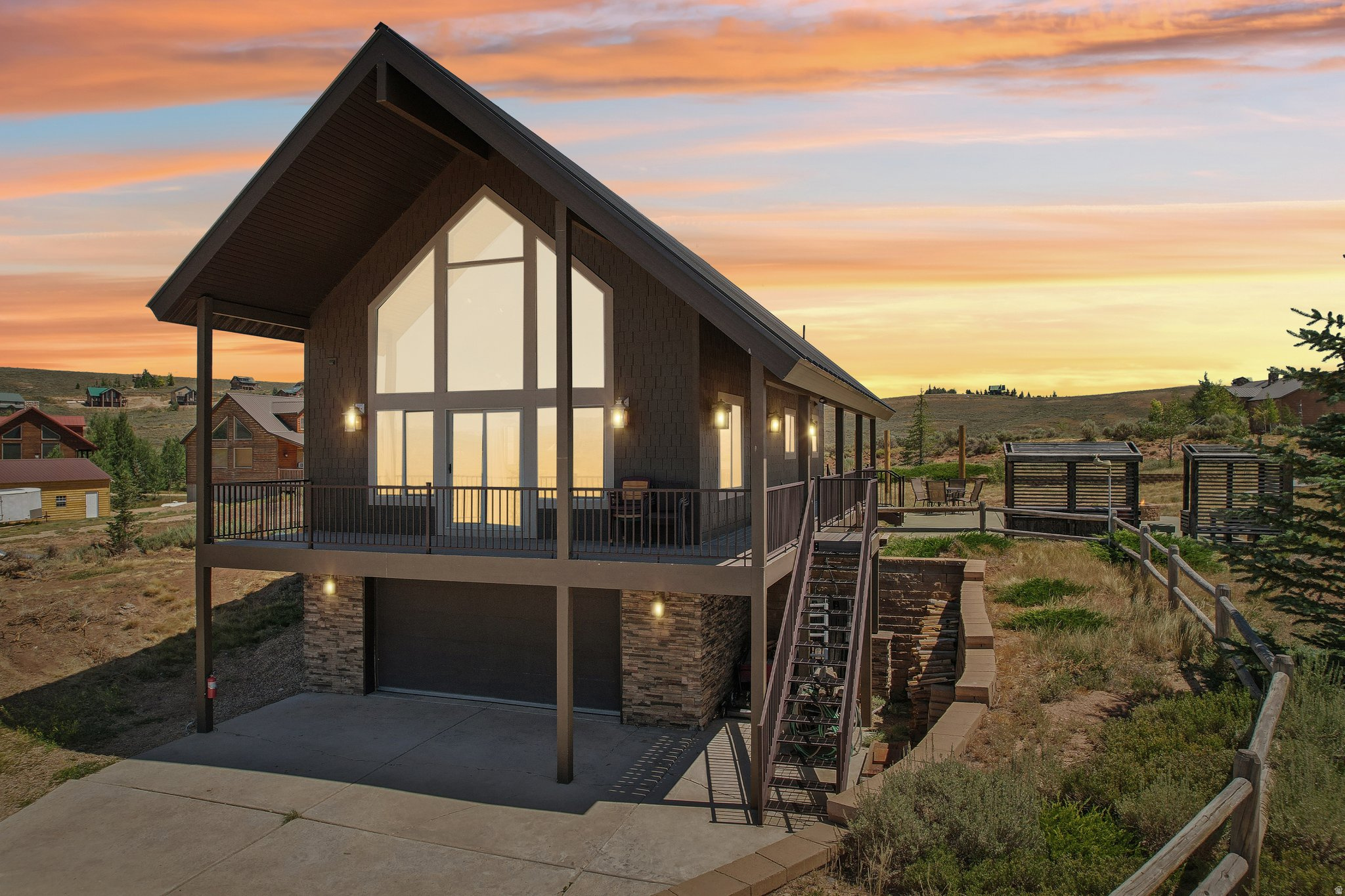 main property photo 24