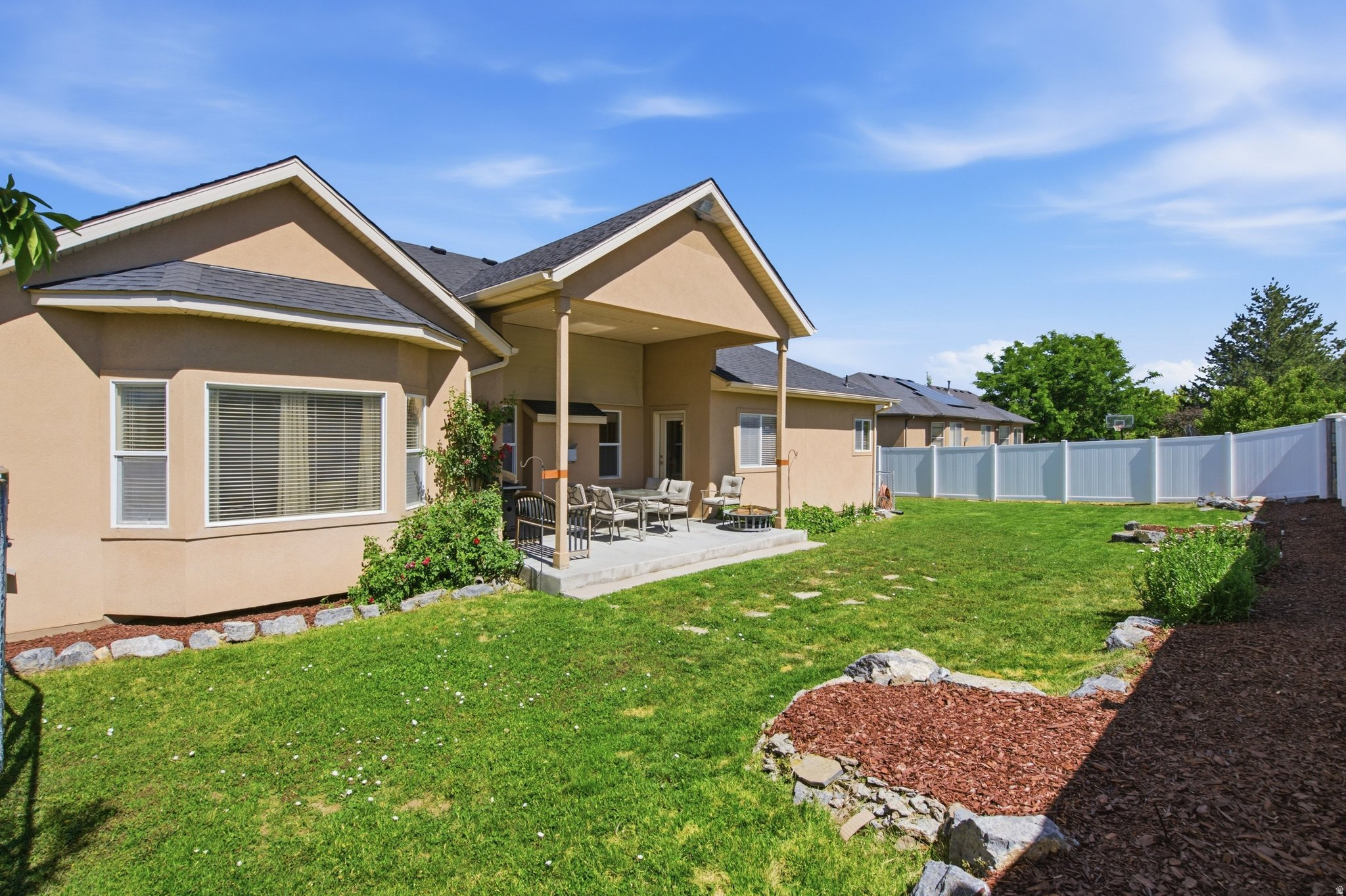 main property photo 90