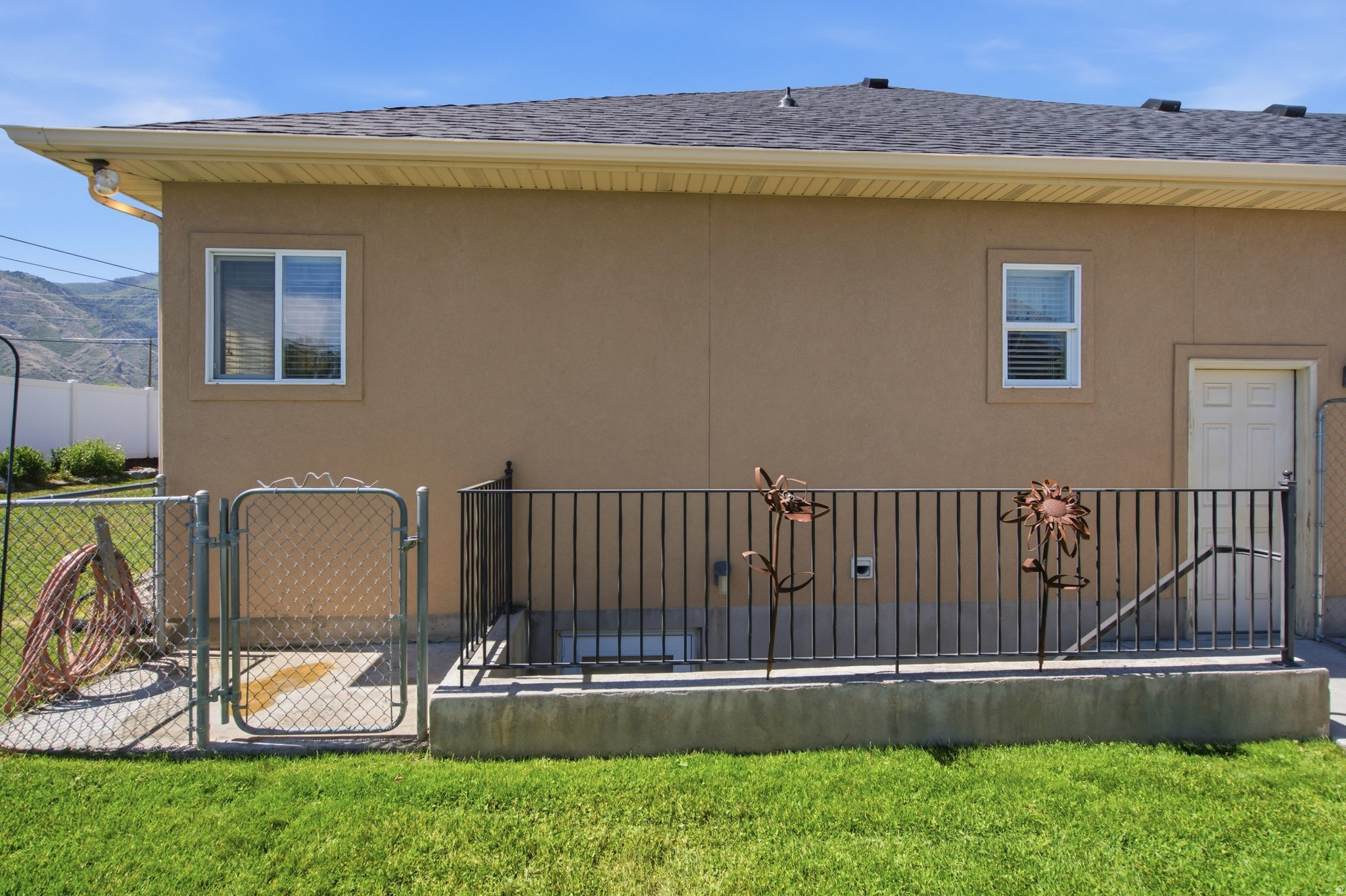 main property photo 96