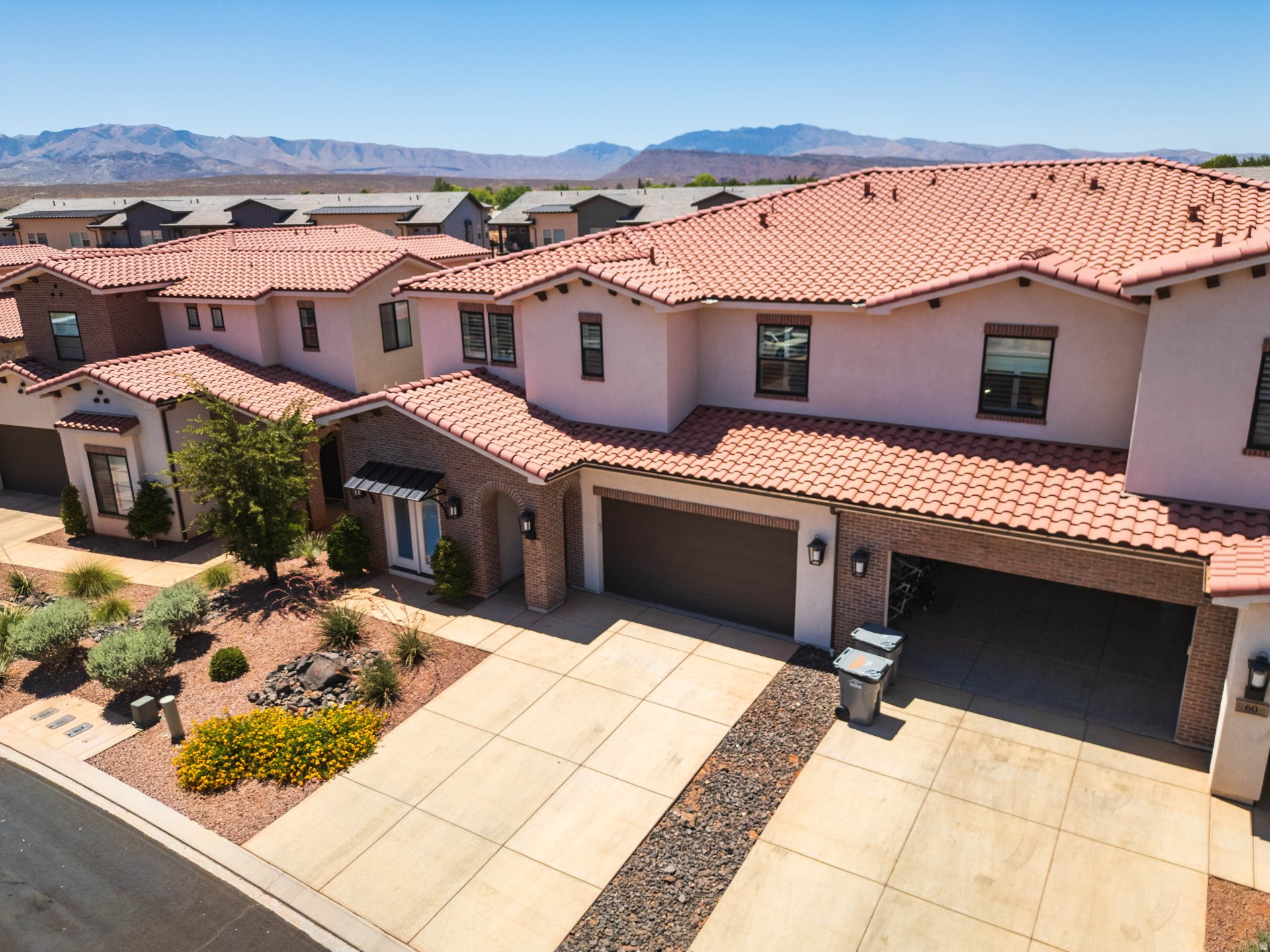 main property photo 83
