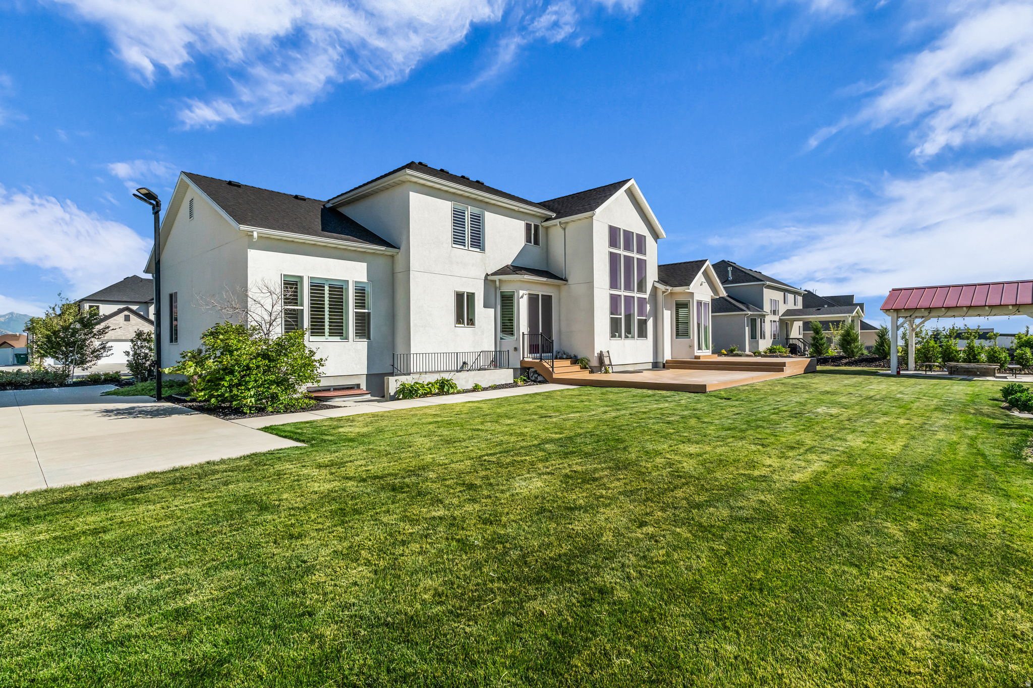 main property photo 48