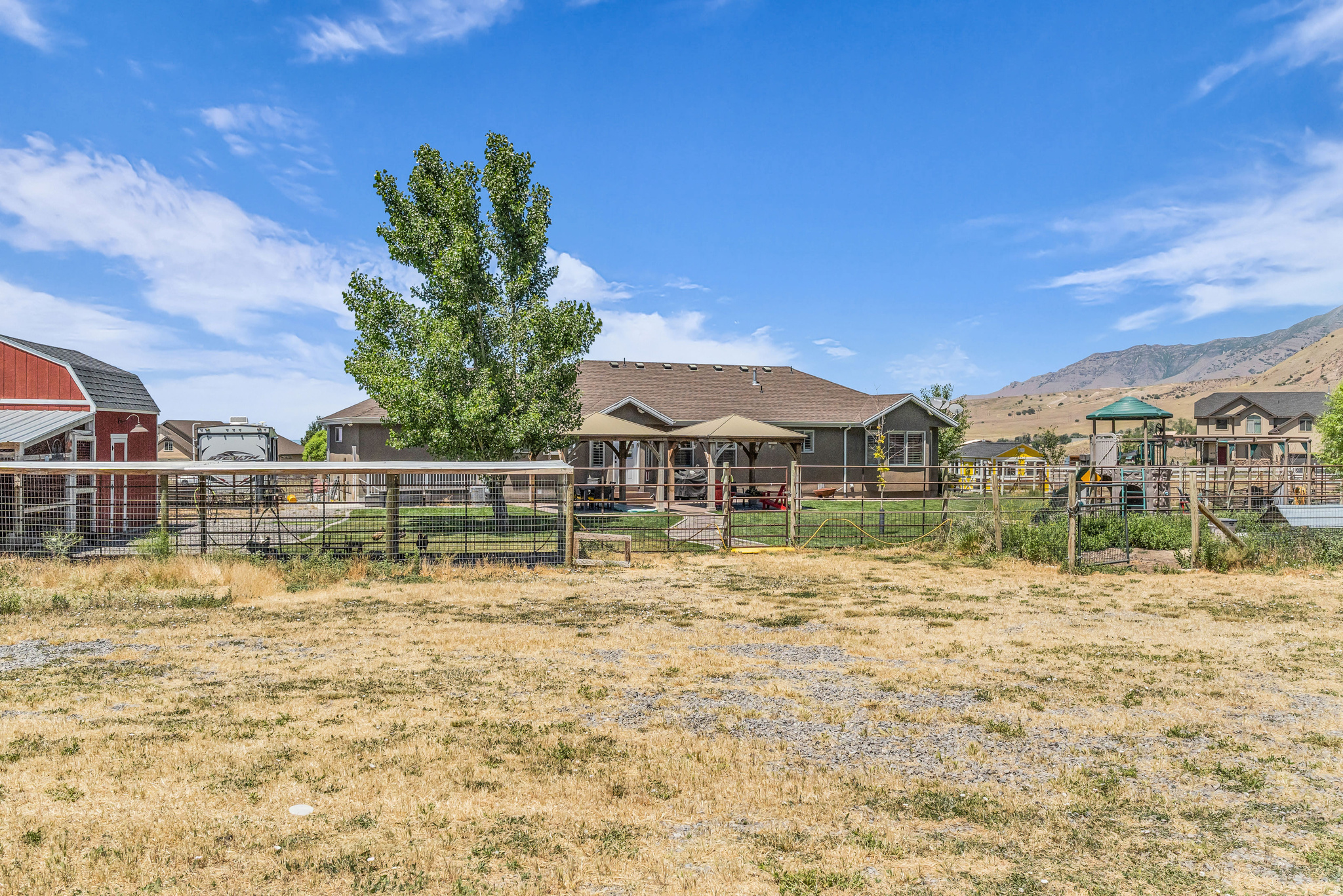 main property photo 42
