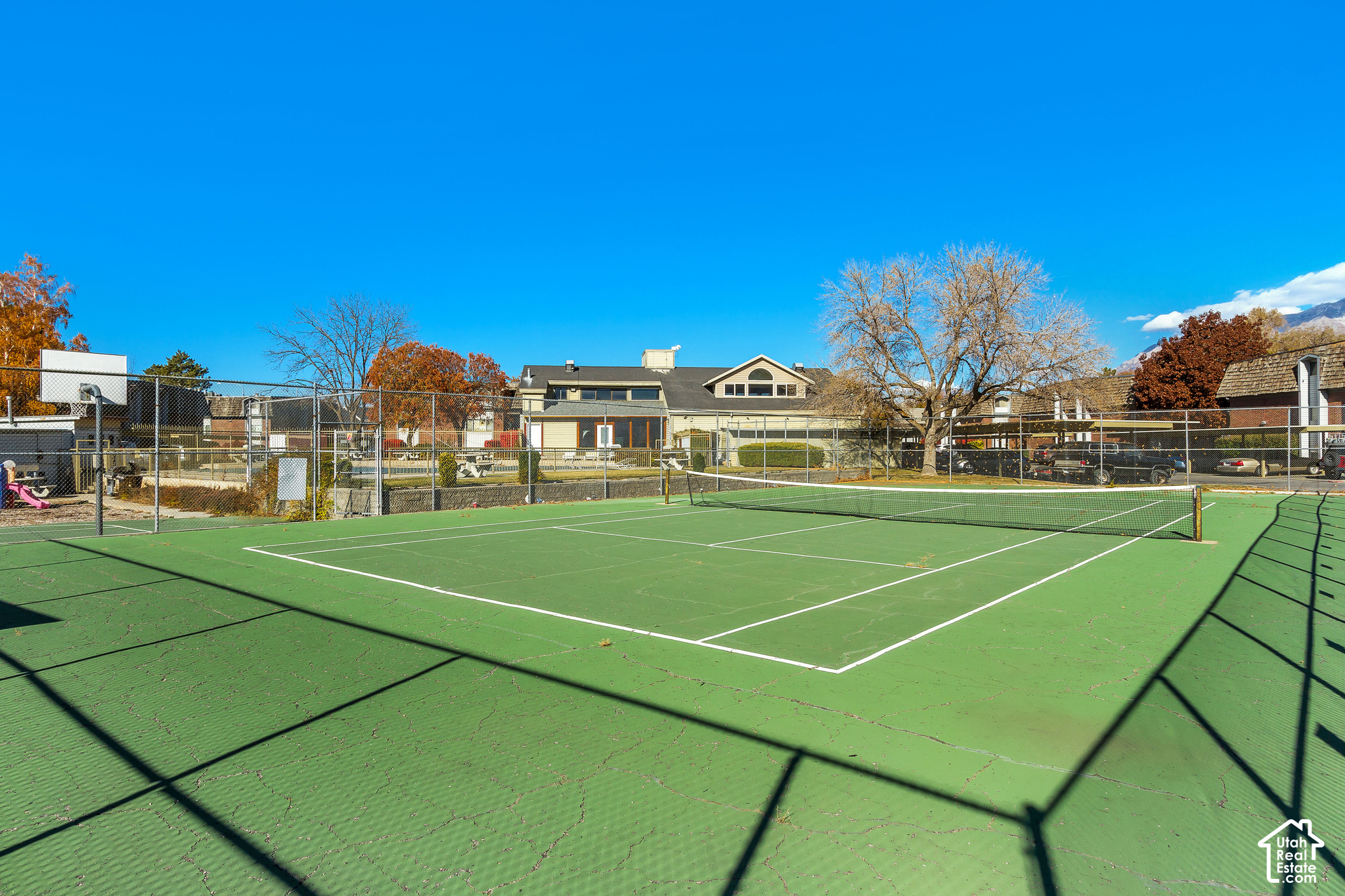 main property photo 25