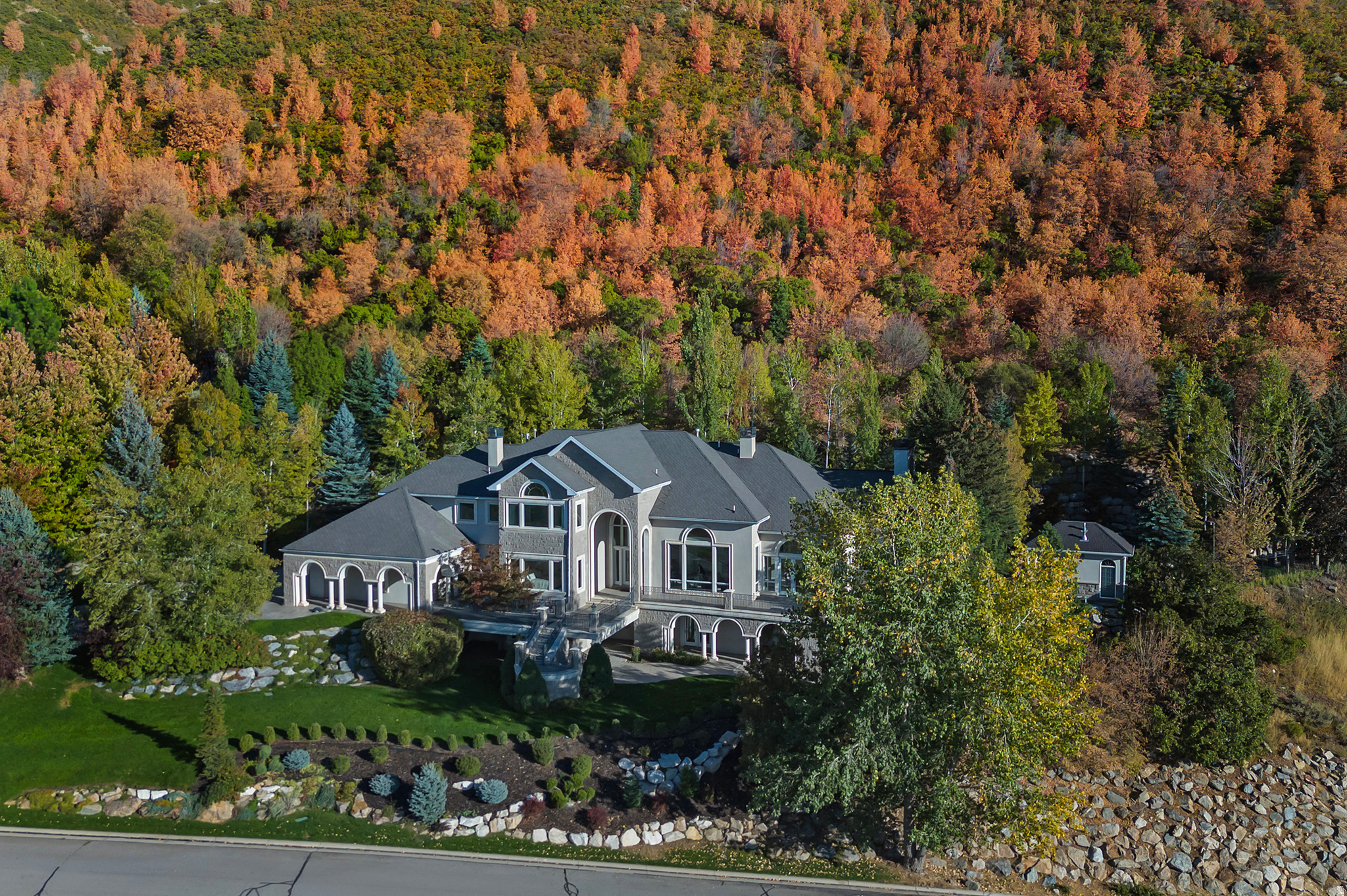 main property photo 39