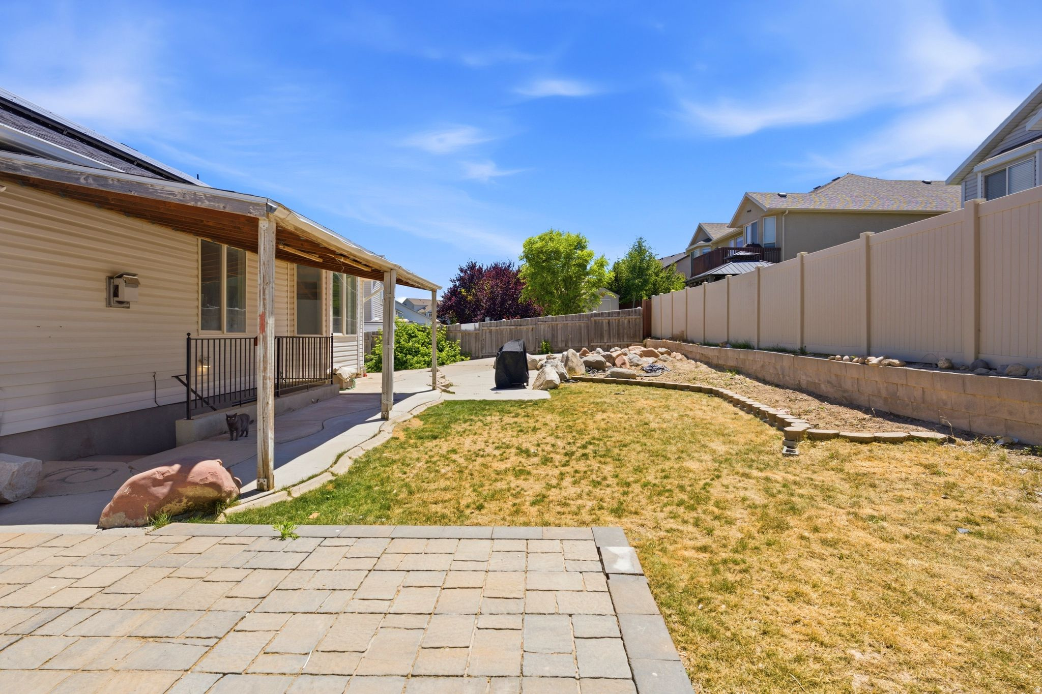 main property photo 47