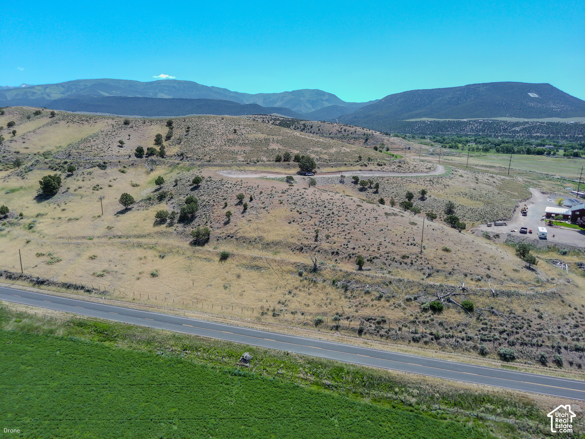 main property photo 18
