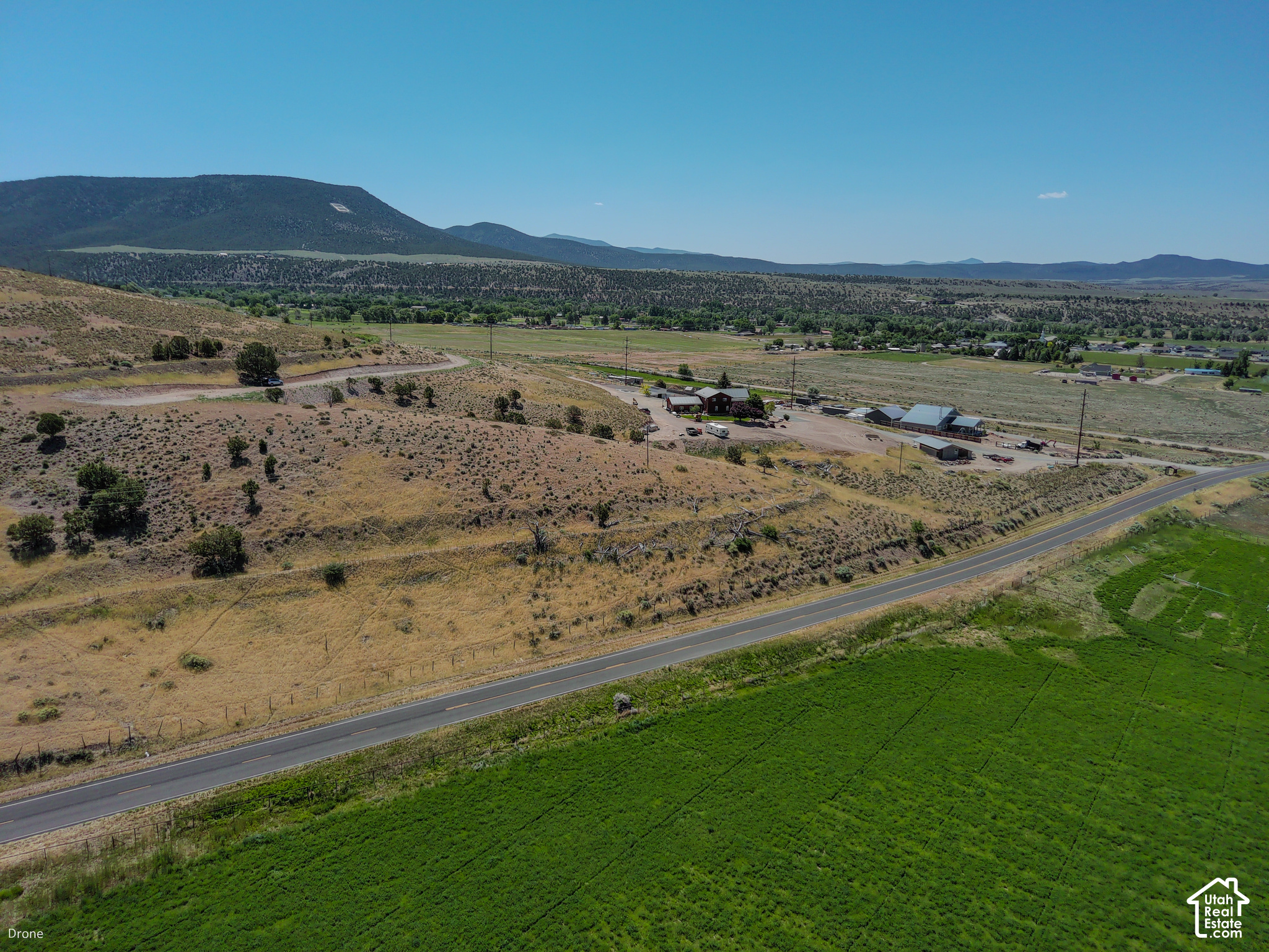 main property photo 20