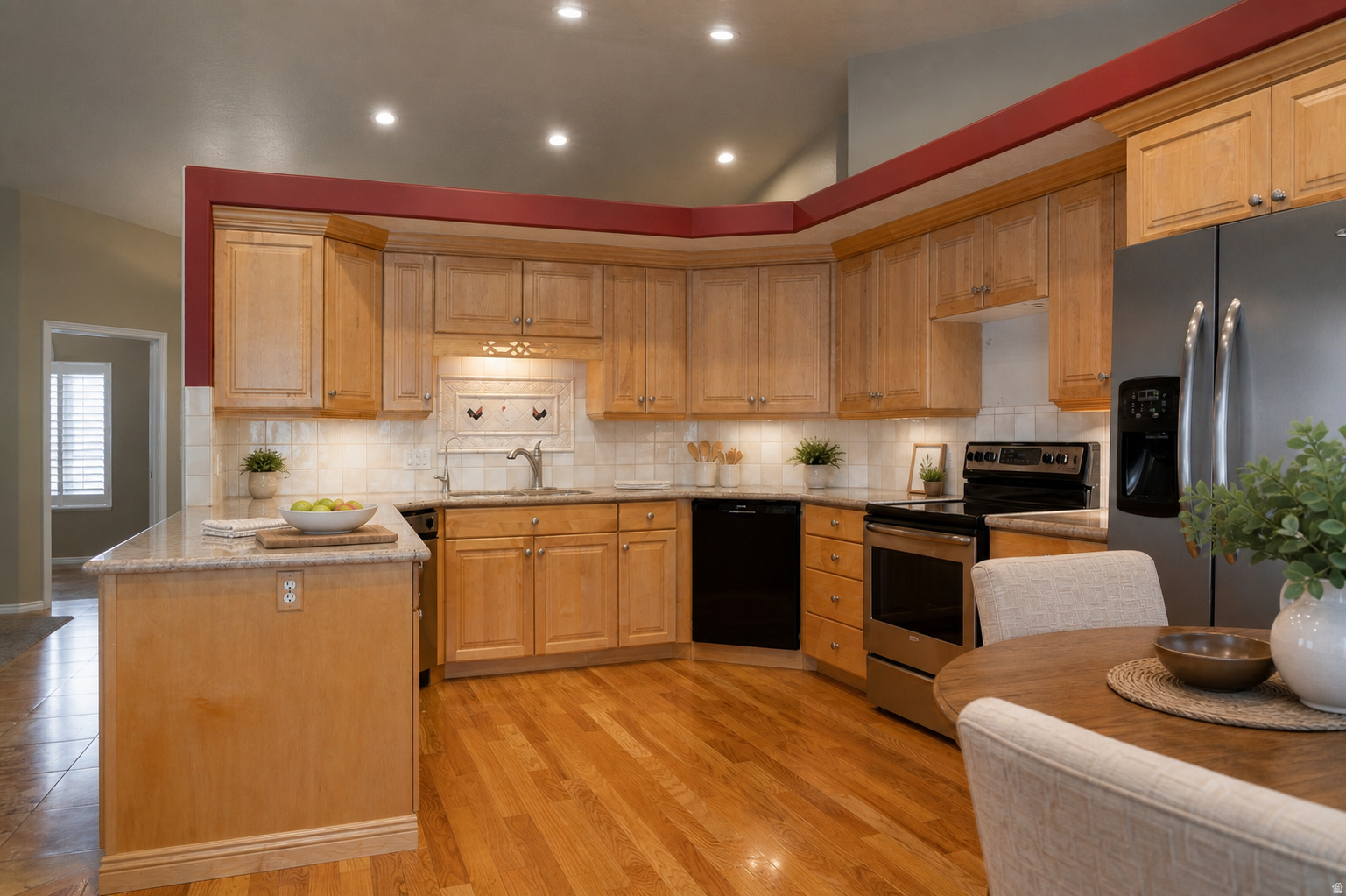 main property photo 1