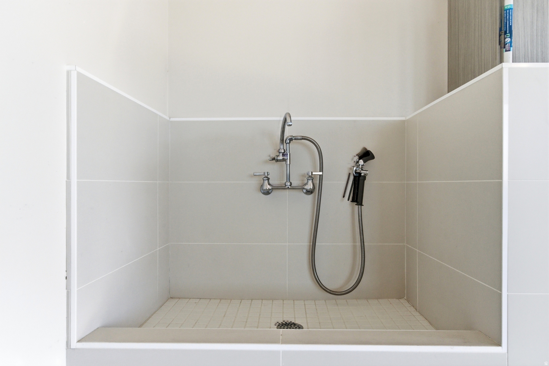 main property photo 76