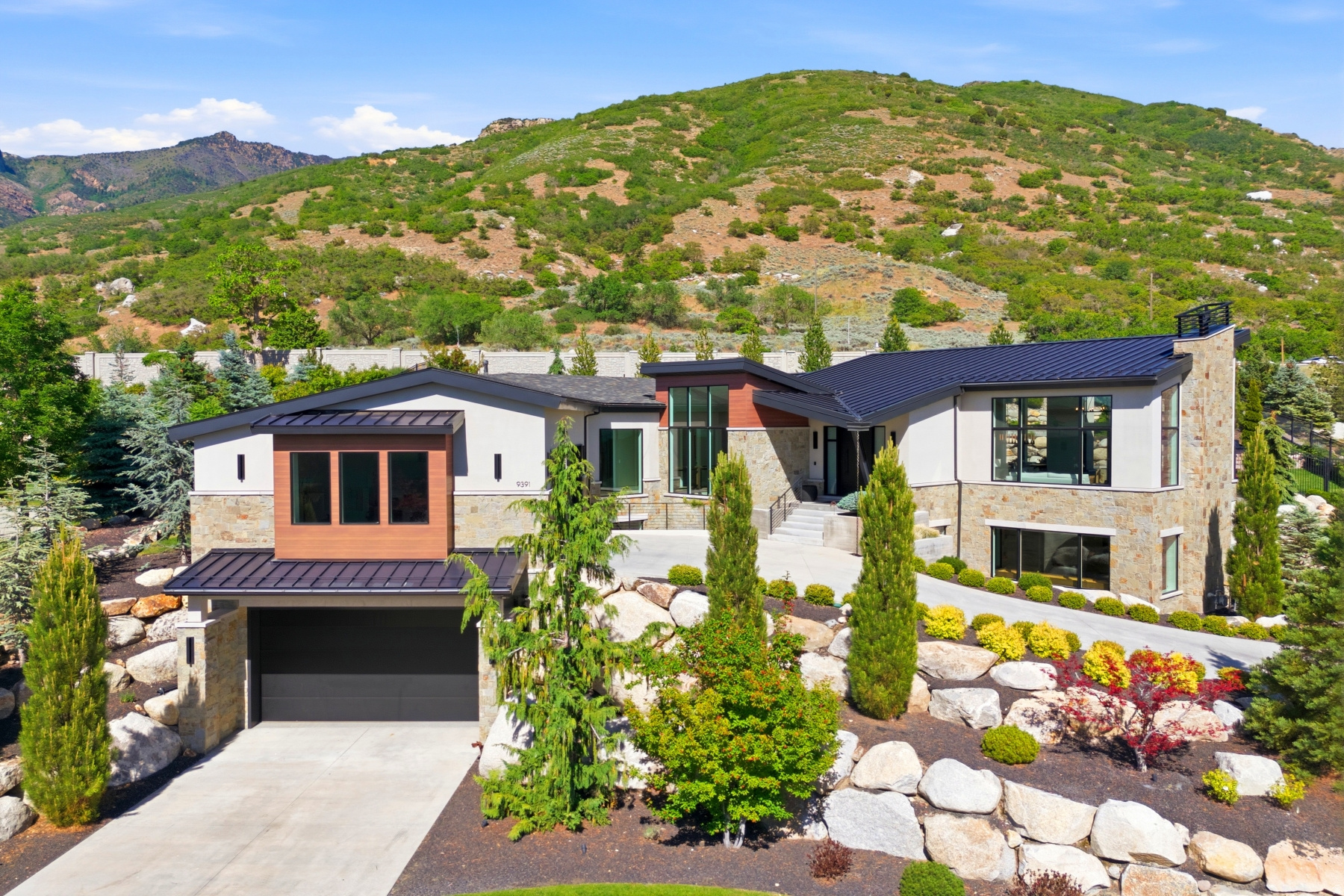 main property photo 90