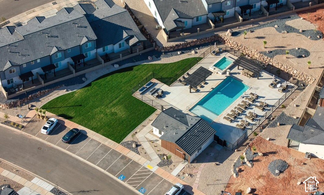 main property photo 24
