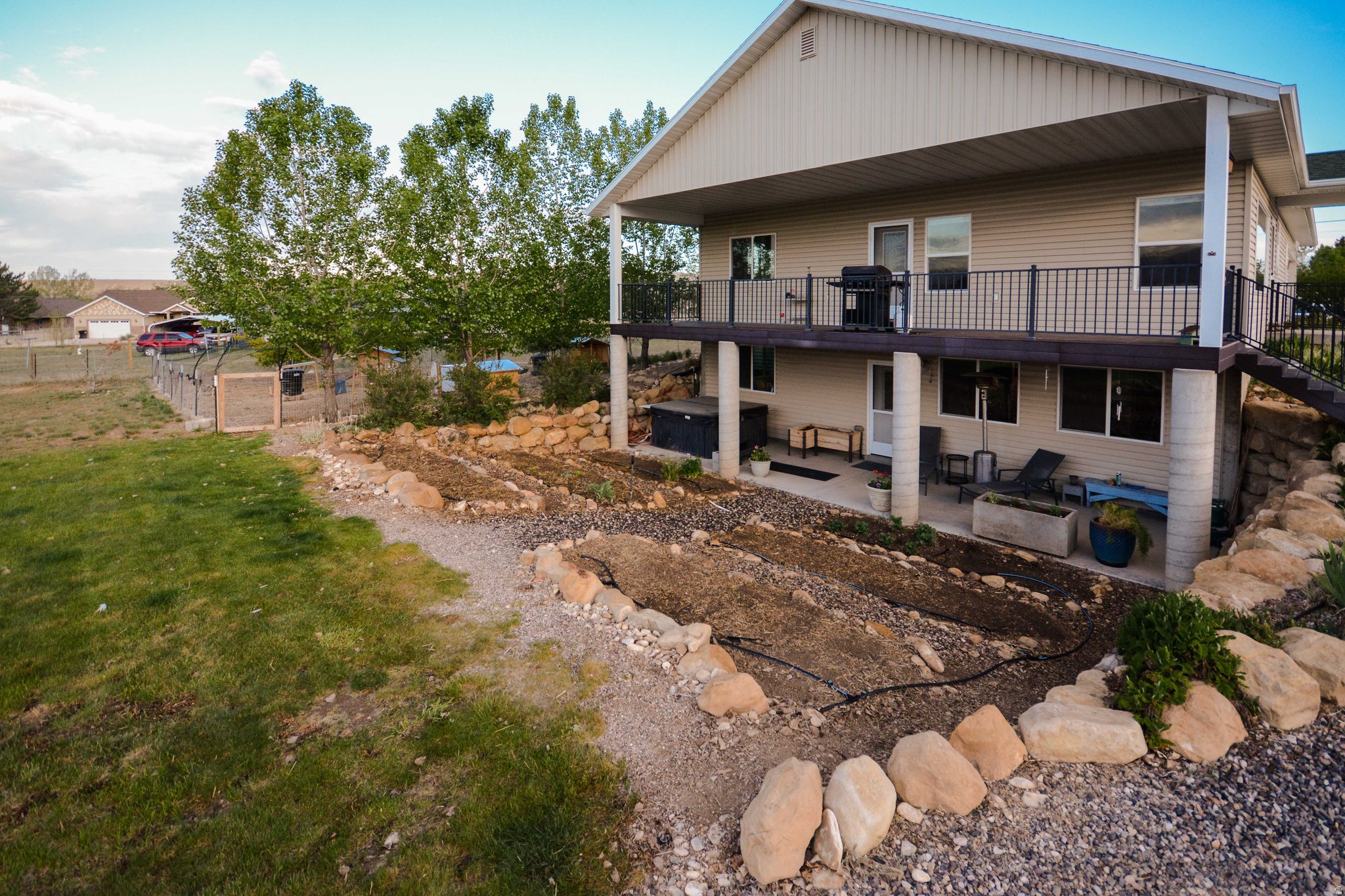 main property photo 42