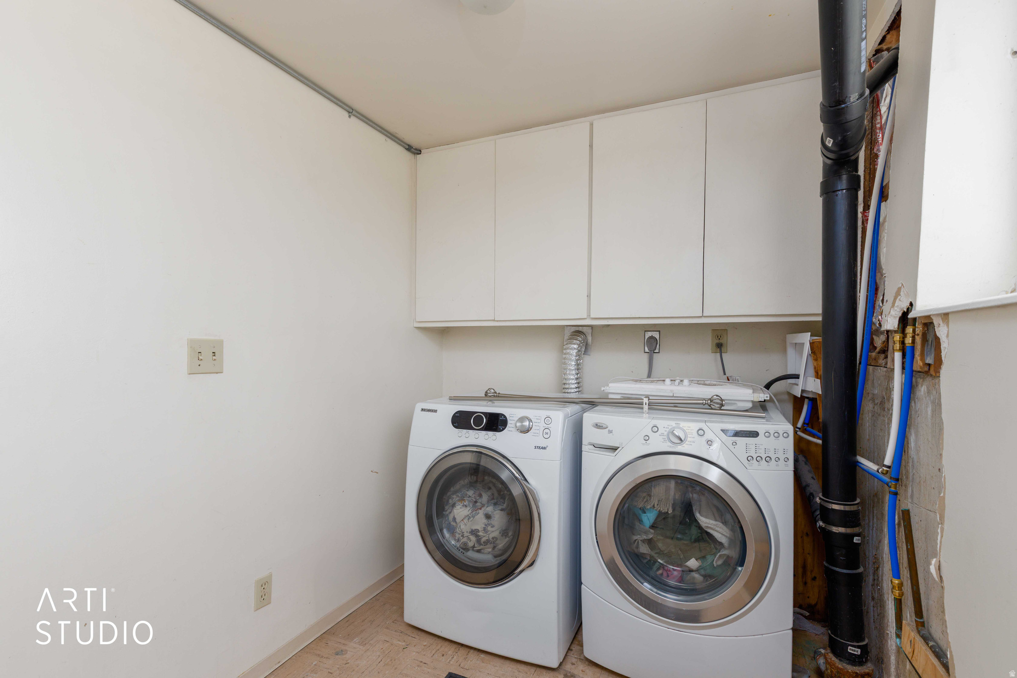 main property photo 17