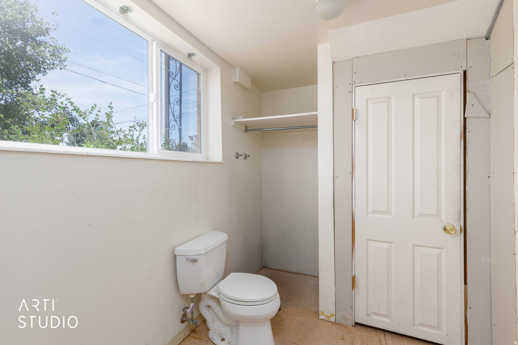 main property photo 18