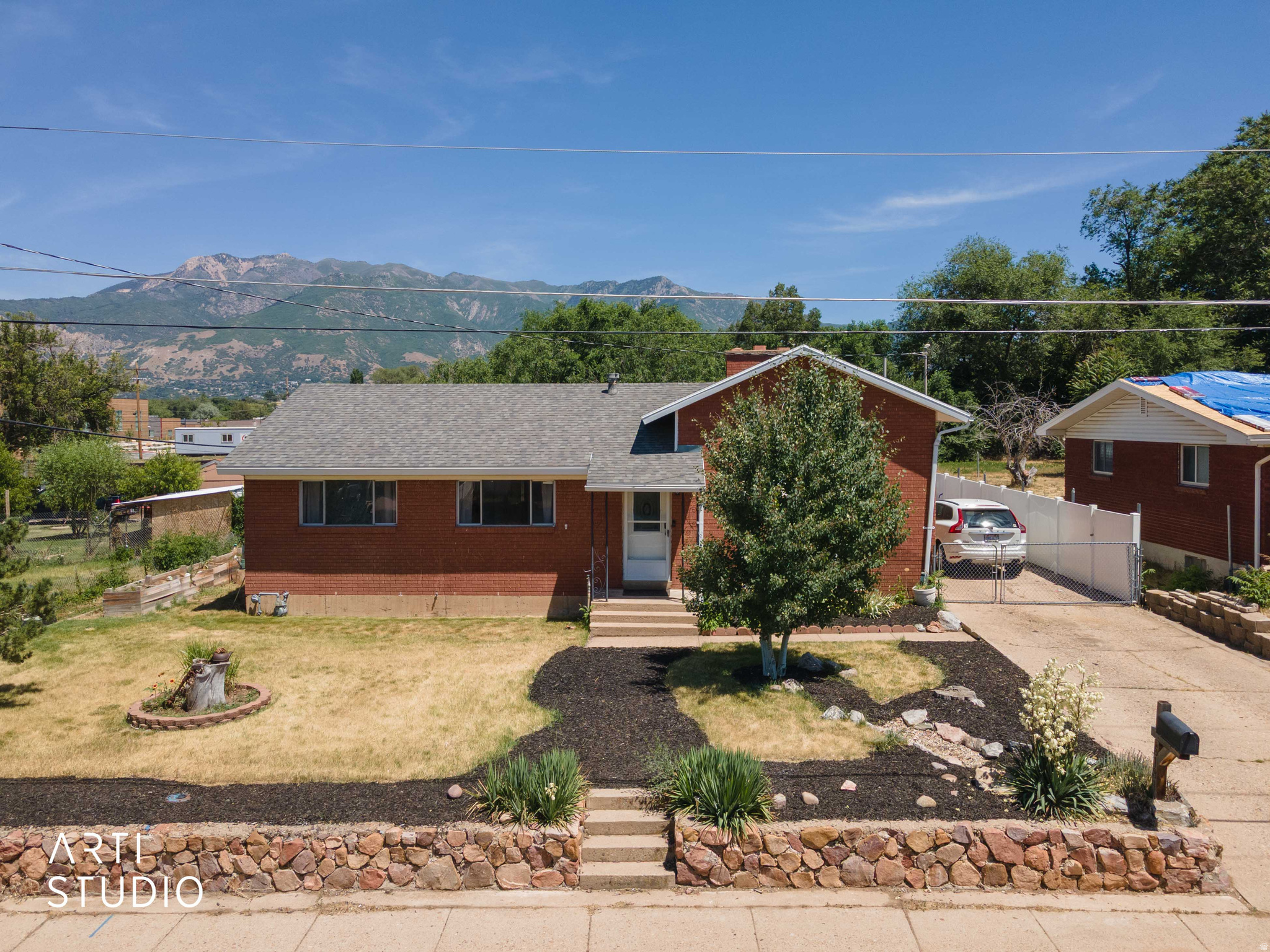 main property photo 21