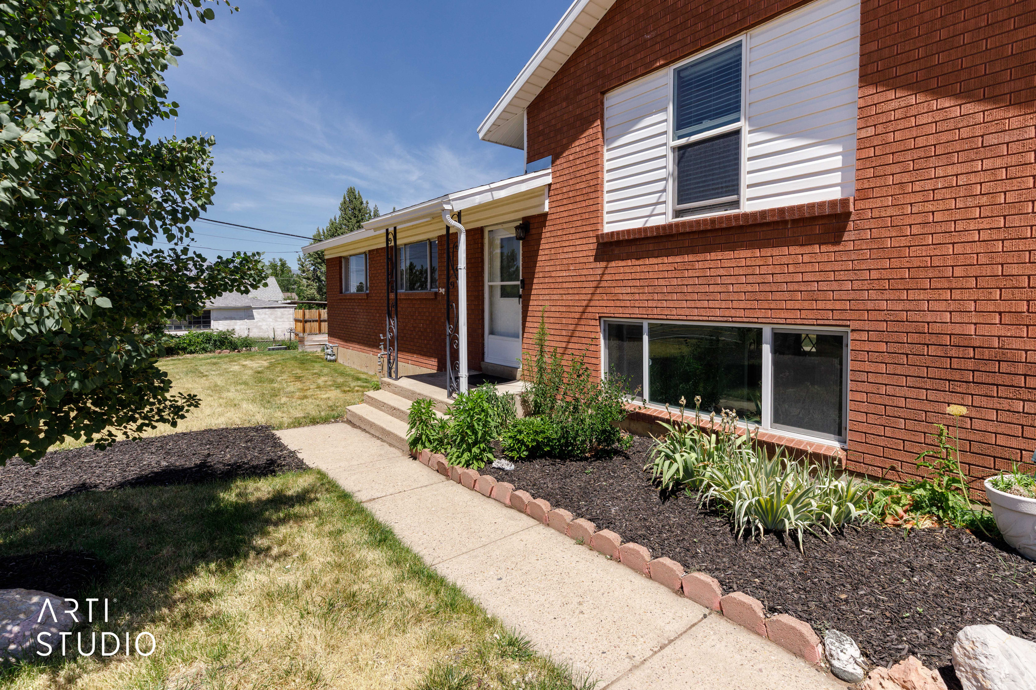 main property photo 4