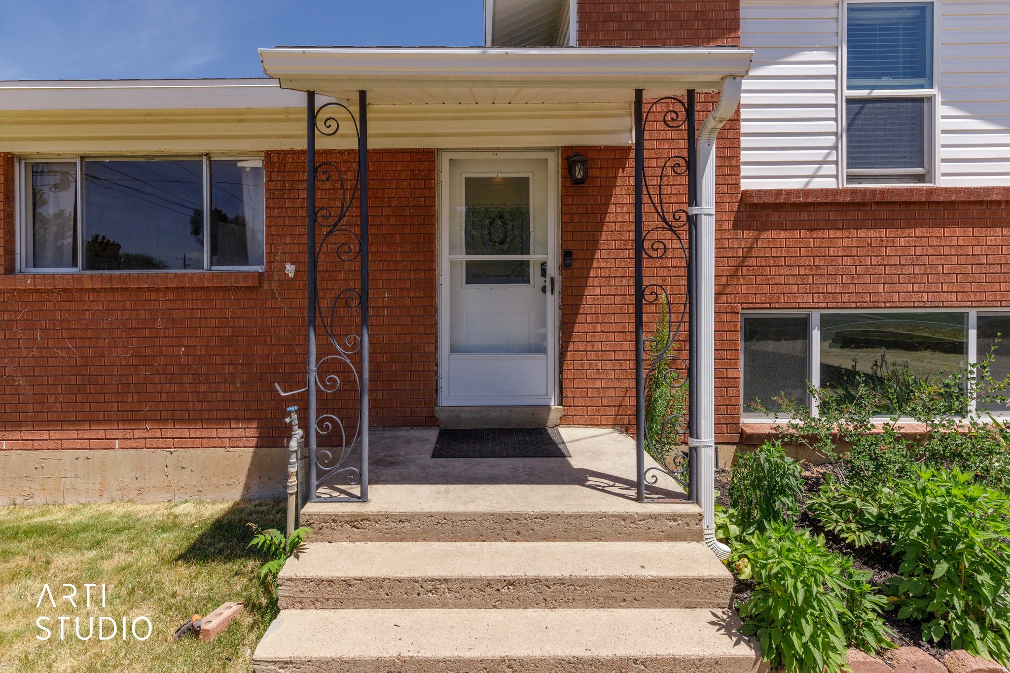 main property photo 5