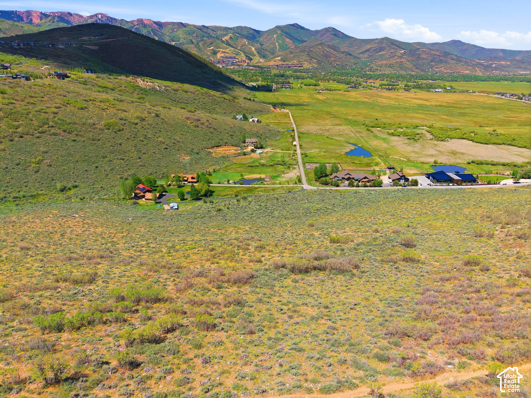 main property photo 14