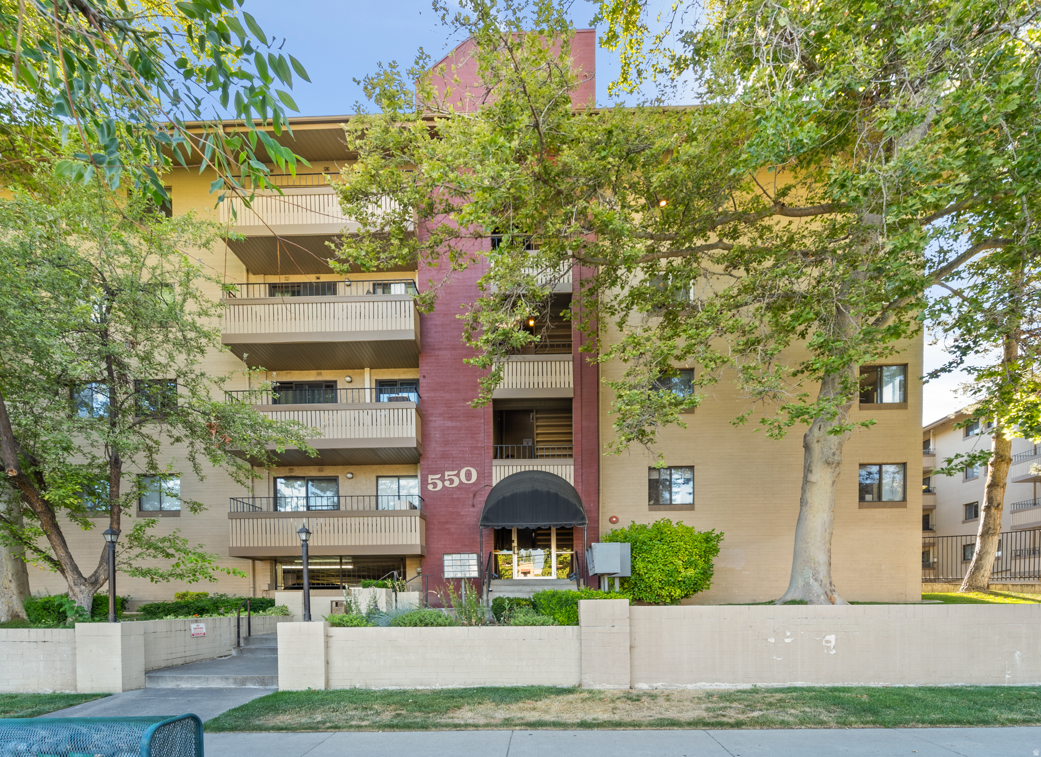 main property photo 34