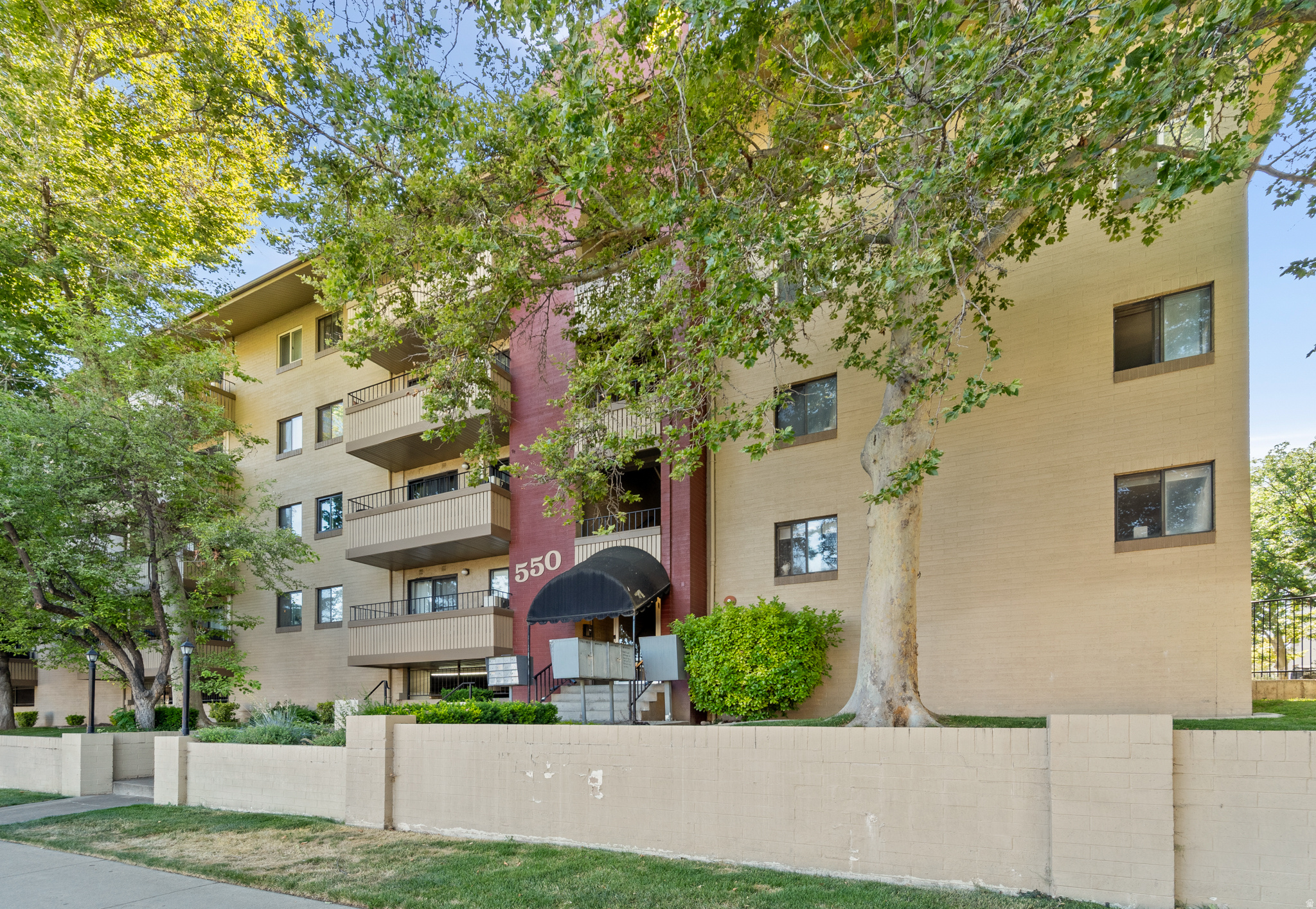 main property photo 35