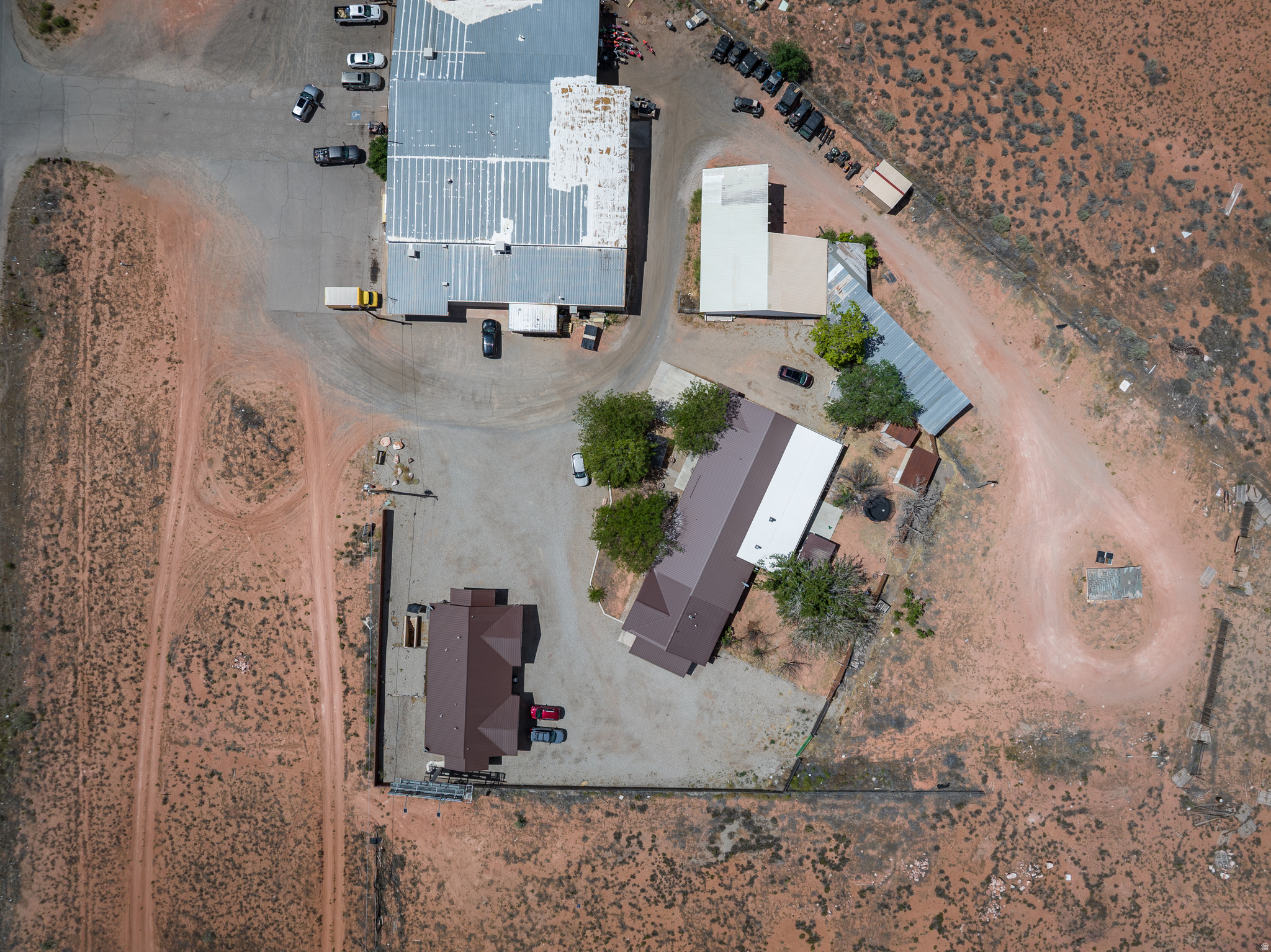 main property photo 35