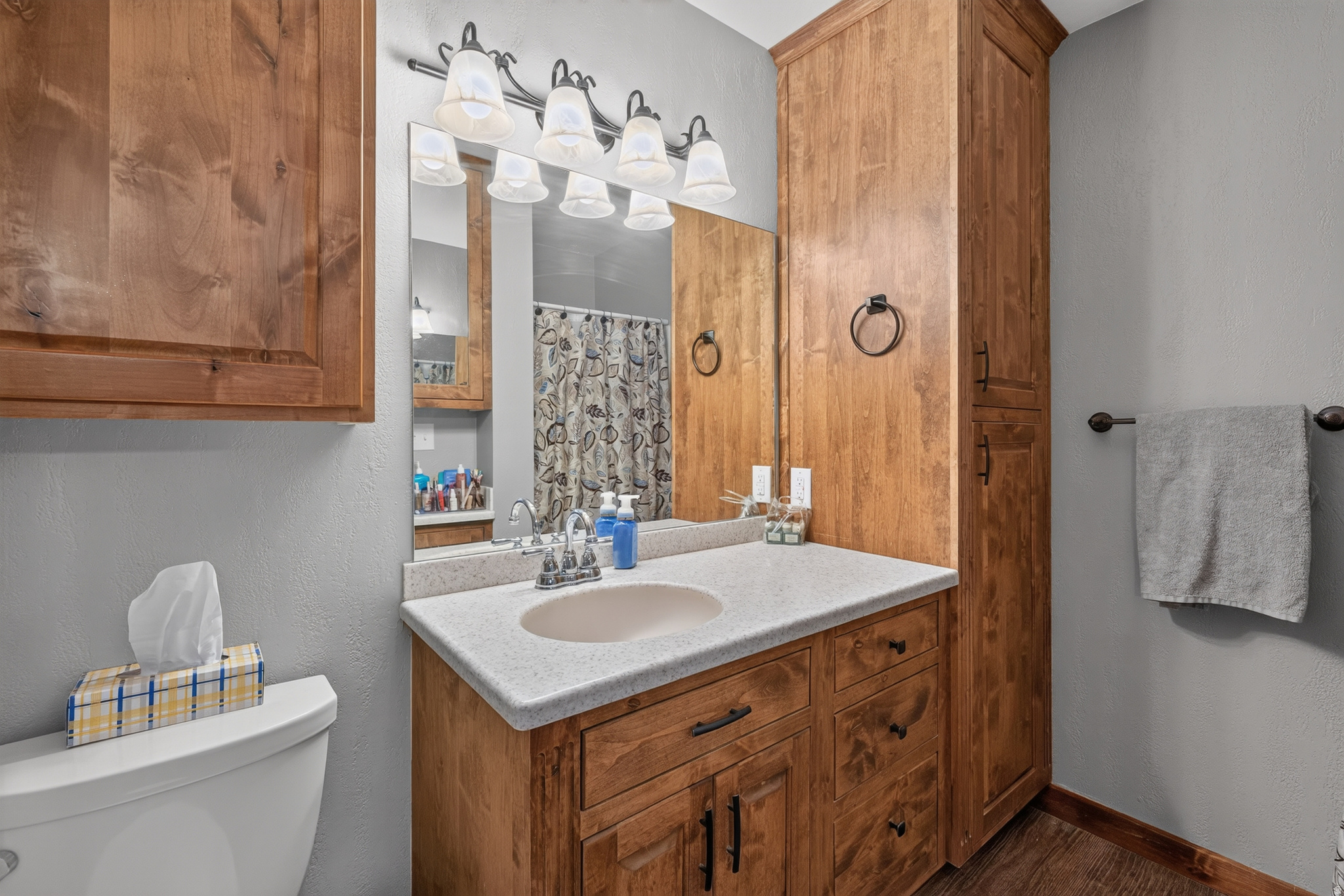 main property photo 73